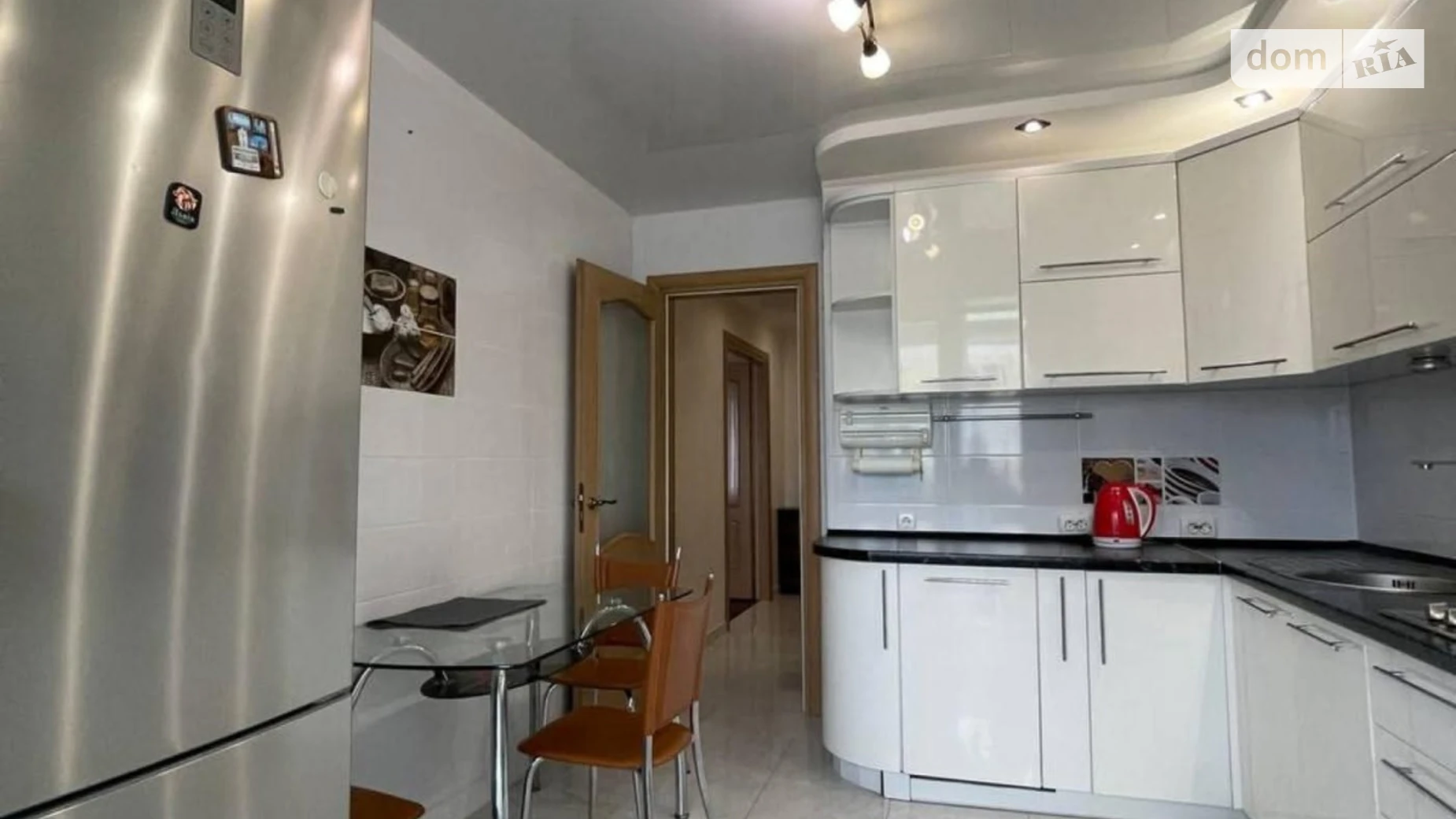 3-комнатная квартира 81 кв. м в Тернополе, ул. Вербицкого Михаила, 22 - фото 2