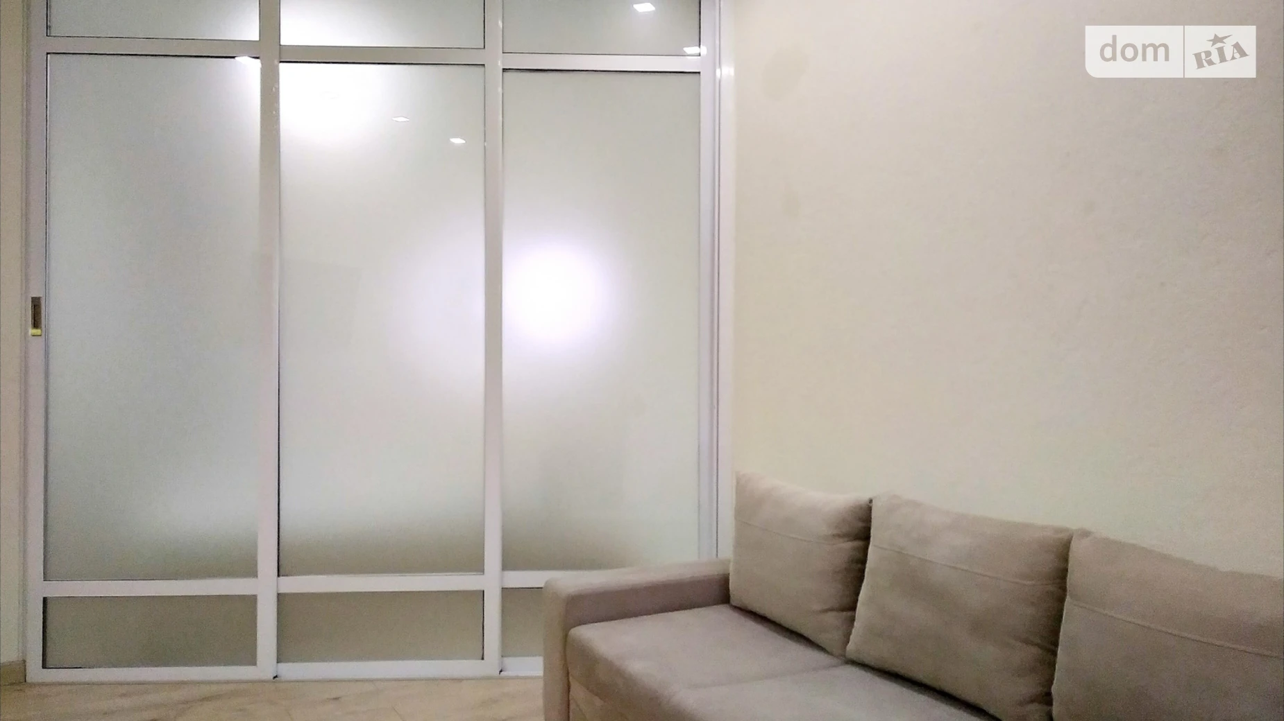 Сдается в аренду 1-комнатная квартира 45 кв. м в Одессе, ул. Лигинская(Макаренко), 2А - фото 3