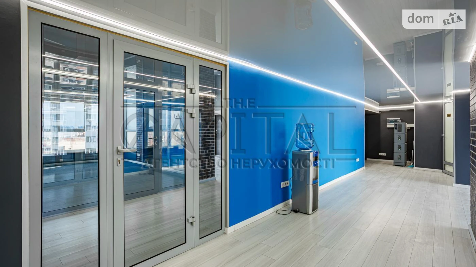 Сдается в аренду офис 188.4 кв. м в бизнес-центре, цена: 2000 $ - фото 2