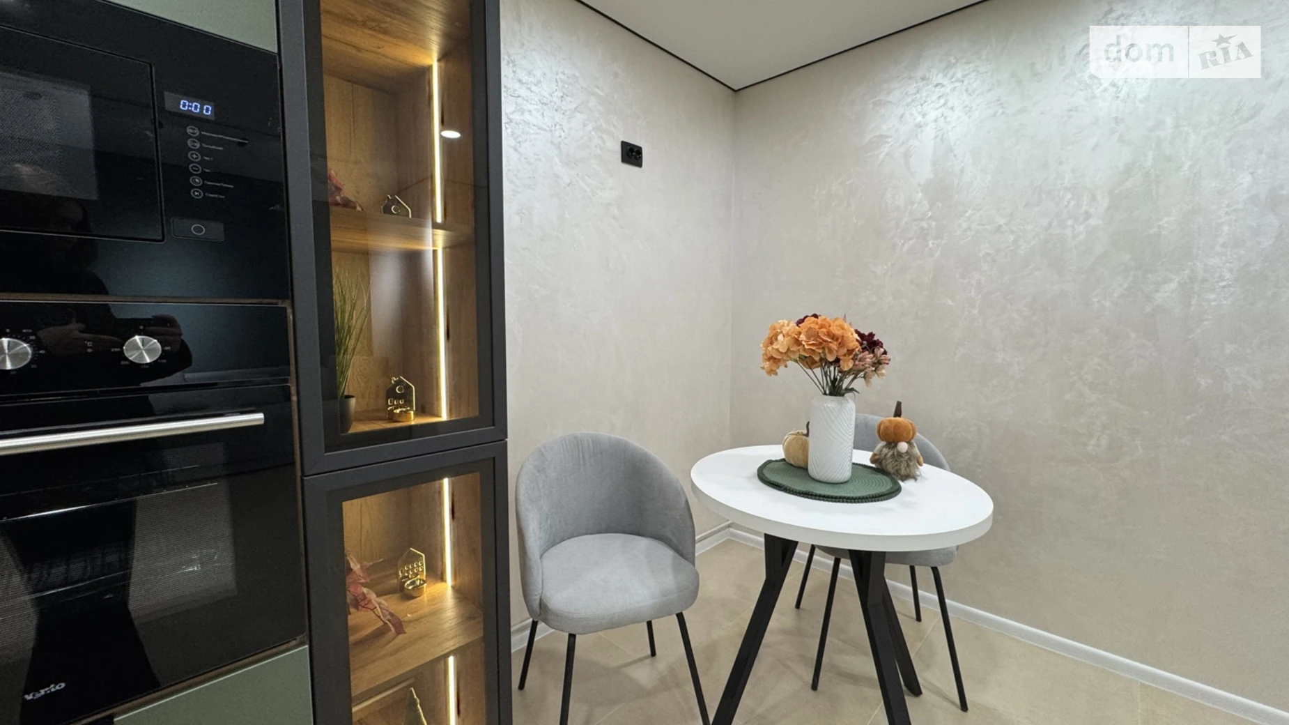 2-комнатная квартира 64 кв. м в Тернополе, ул. Смакулы - фото 3