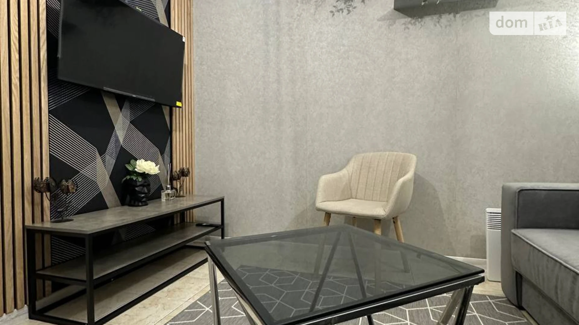 Сдается в аренду 1-комнатная квартира 26 кв. м в Львове, ул. Лычаковская, 41 - фото 3