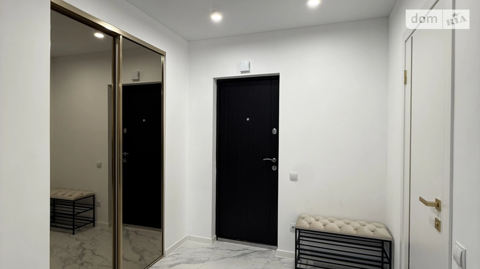 2-комнатная квартира 60 кв. м в Тернополе, цена: 78500 $ - фото 2