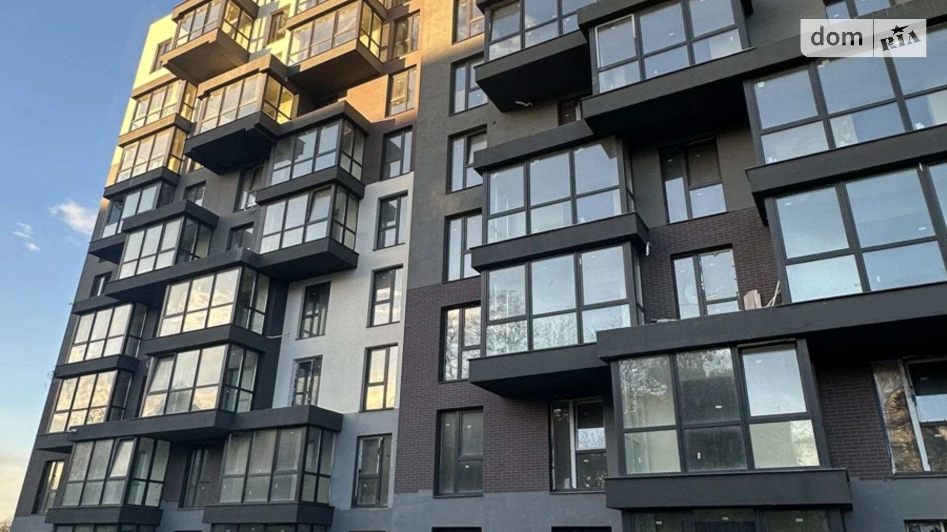 Продается 1-комнатная квартира 45 кв. м в Черновцах, ул. Науки, 14 - фото 2