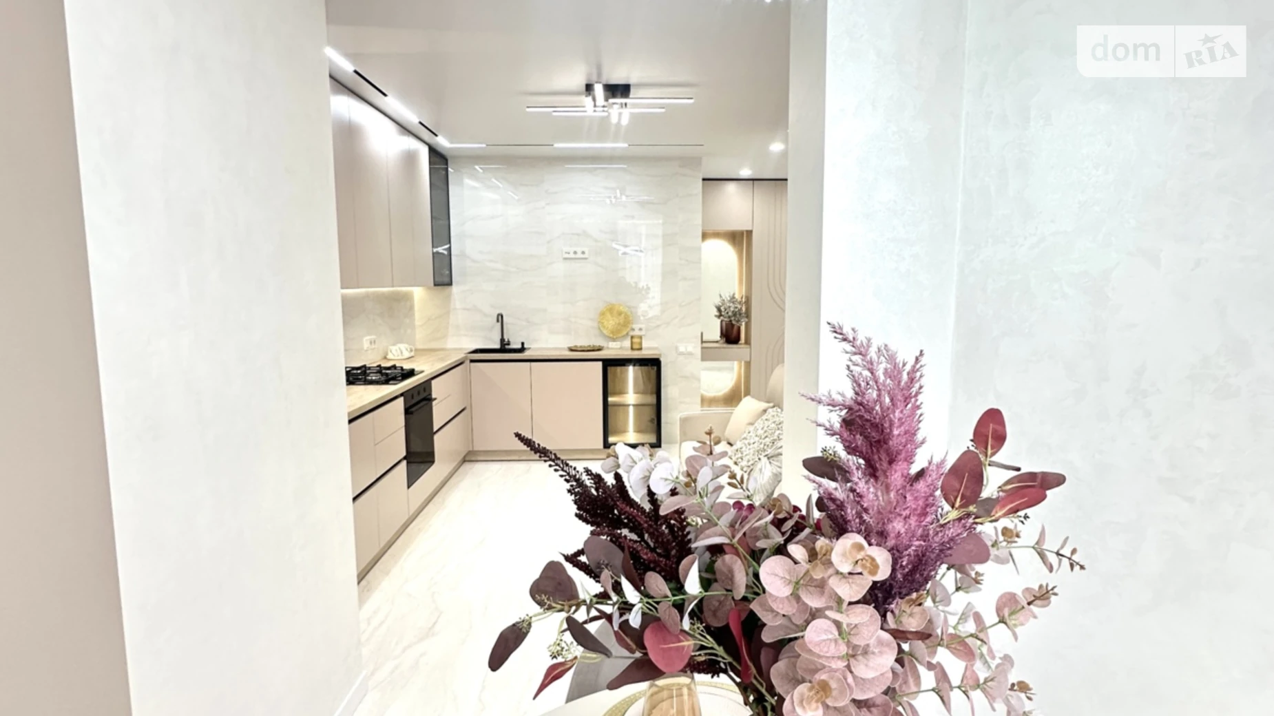 Продается 2-комнатная квартира 66 кв. м в Софиевской Борщаговке, ул. Счастливая, 63 - фото 5