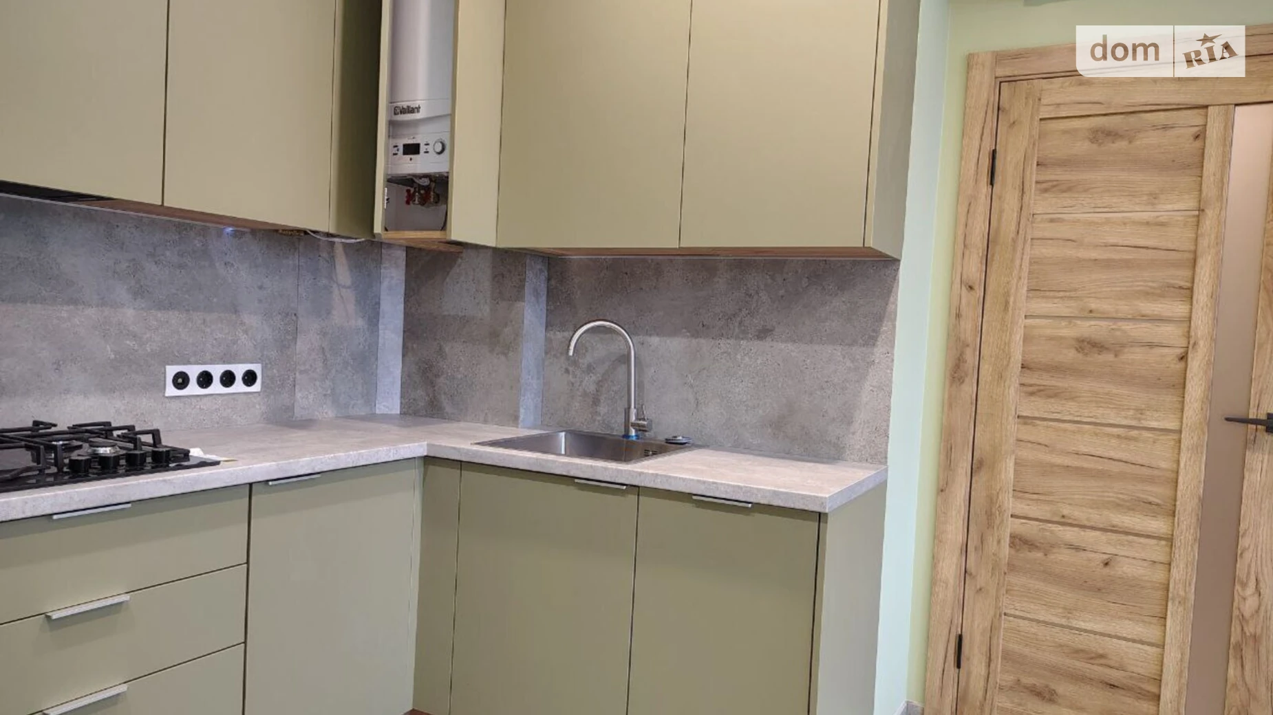 Продається 2-кімнатна квартира 69.57 кв. м у Львові, вул. Любінська, 6 - фото 2