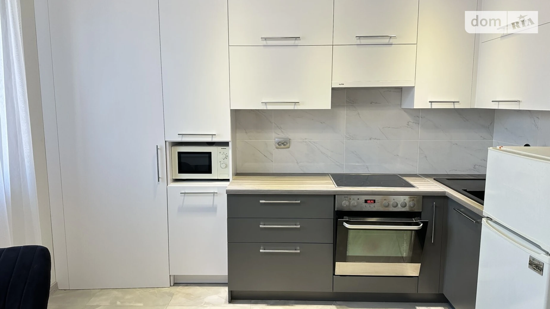 1-комнатная квартира 48 кв. м в Тернополе, ул. Замонастырская - фото 3