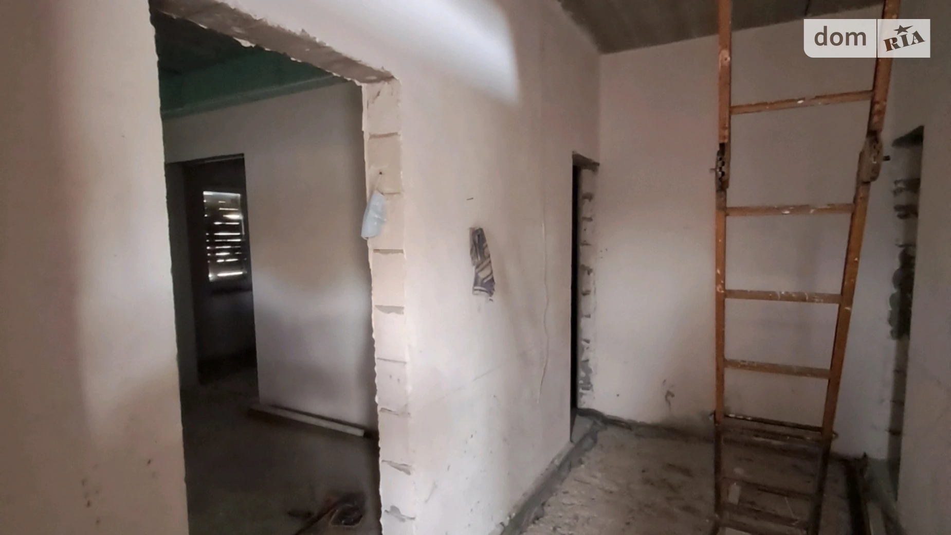 Продается дом на 2 этажа 120 кв. м с балконом, цена: 85000 $ - фото 2