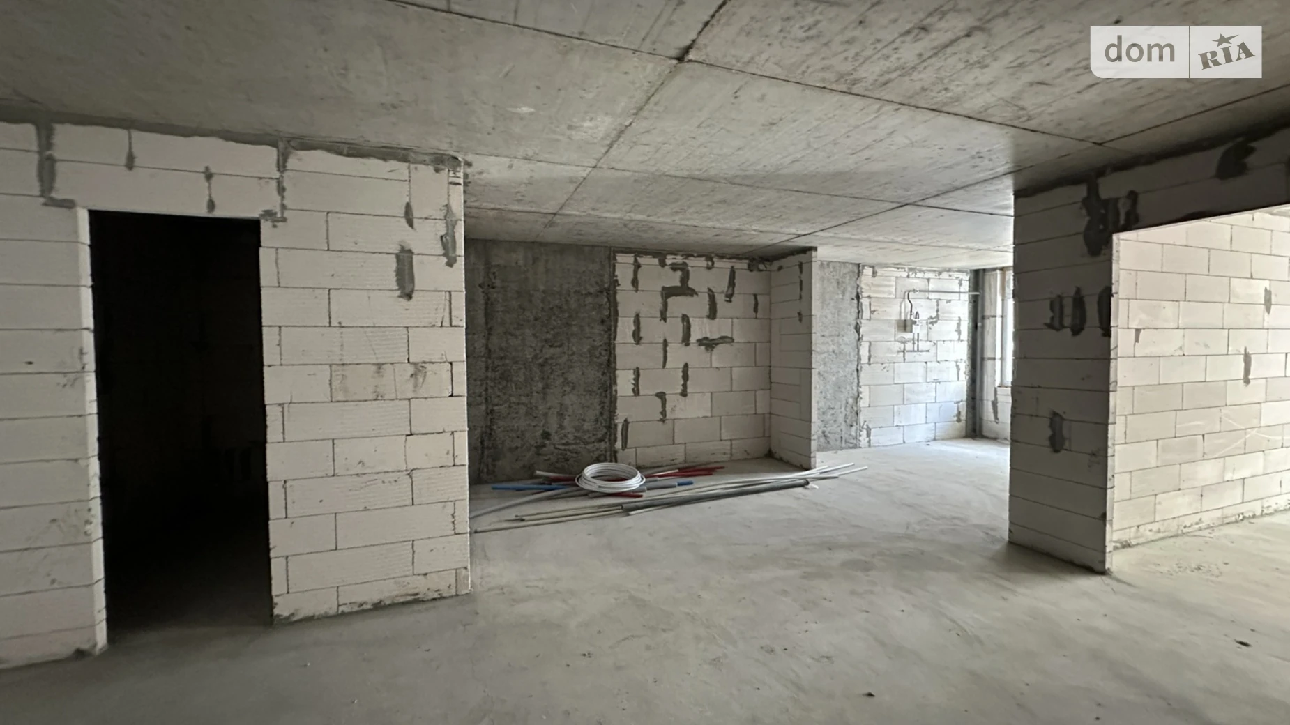 1-комнатная квартира 61.4 кв. м в Тернополе, ул. Смакулы, 8 - фото 2