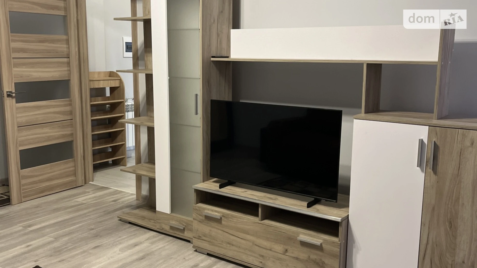 Сдается в аренду 1-комнатная квартира 45 кв. м в Ужгороде, ул. Русская, 23 - фото 2