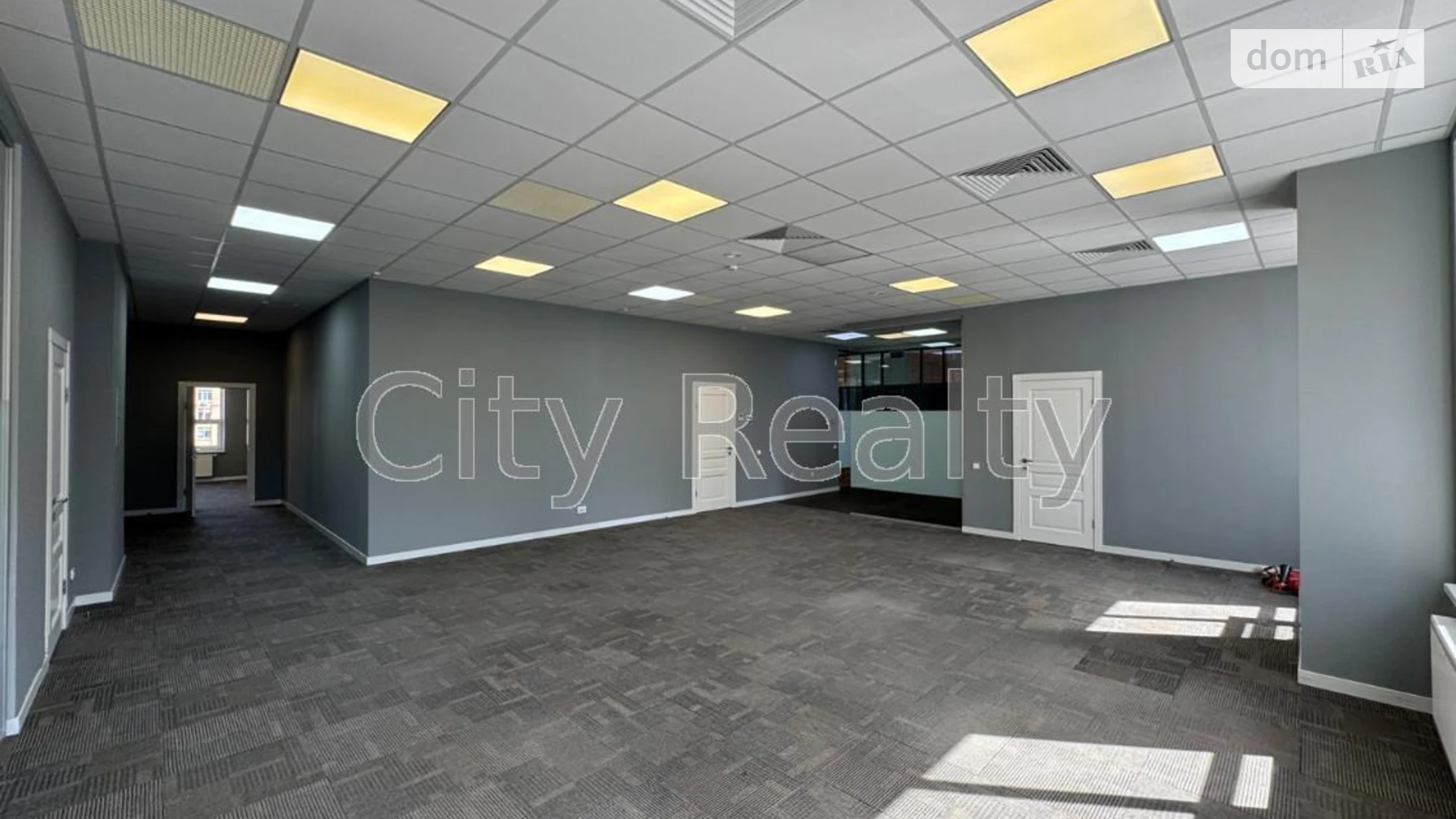 Здається в оренду офіс 353.3 кв. м в бізнес-центрі, цена: 7087 $ - фото 2