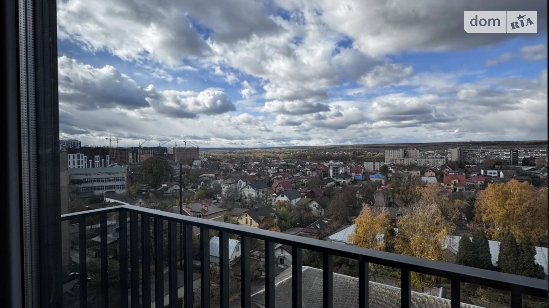 Продается 2-комнатная квартира 72 кв. м в Ивано-Франковске, ул. Ленкавского, 2А корпус 1-2 - фото 3