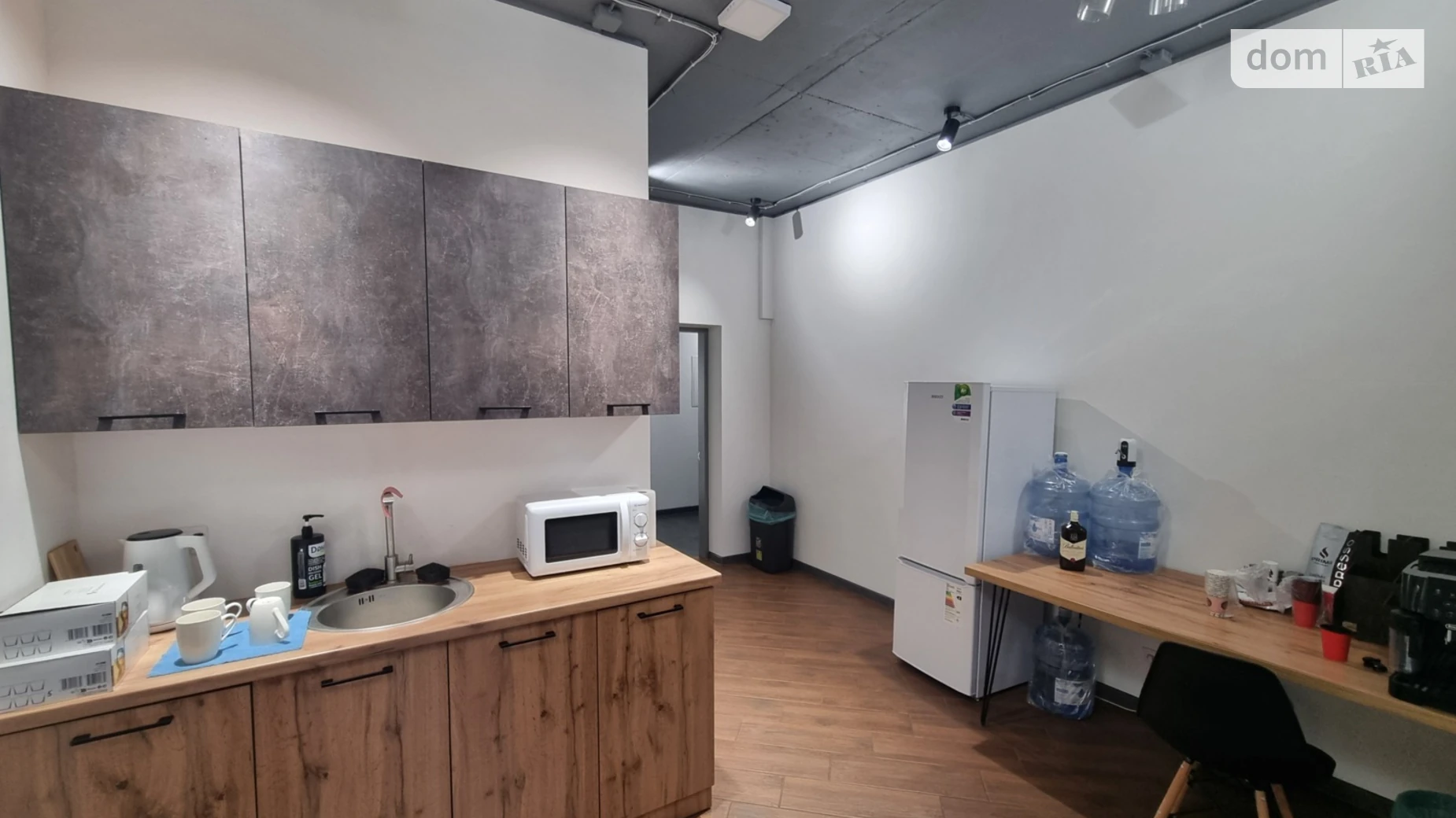 Здається в оренду офіс 178 кв. м в бізнес-центрі, цена: 70000 грн - фото 5