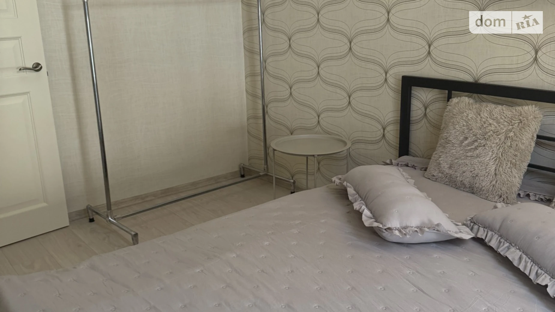 Продается 2-комнатная квартира 58 кв. м в Ирпене, ул. Университетская(Карла Маркса), 2Ю - фото 2