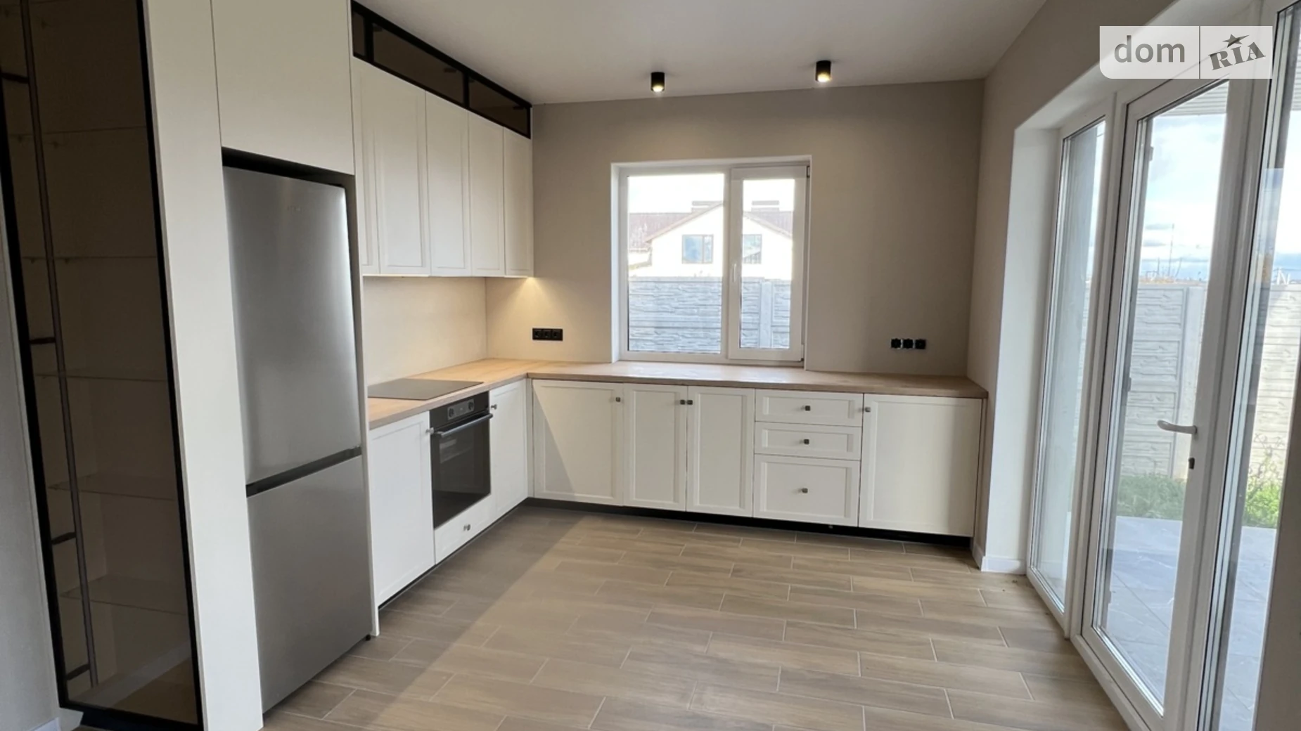 Продается одноэтажный дом 95 кв. м с камином, цена: 145000 $ - фото 5