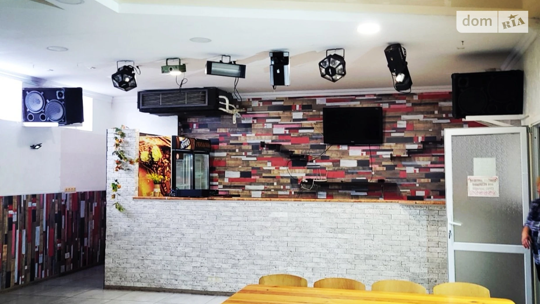 Сдается в аренду помещения свободного назначения 136.4 кв. м в 1-этажном здании, цена: 20000 грн - фото 2