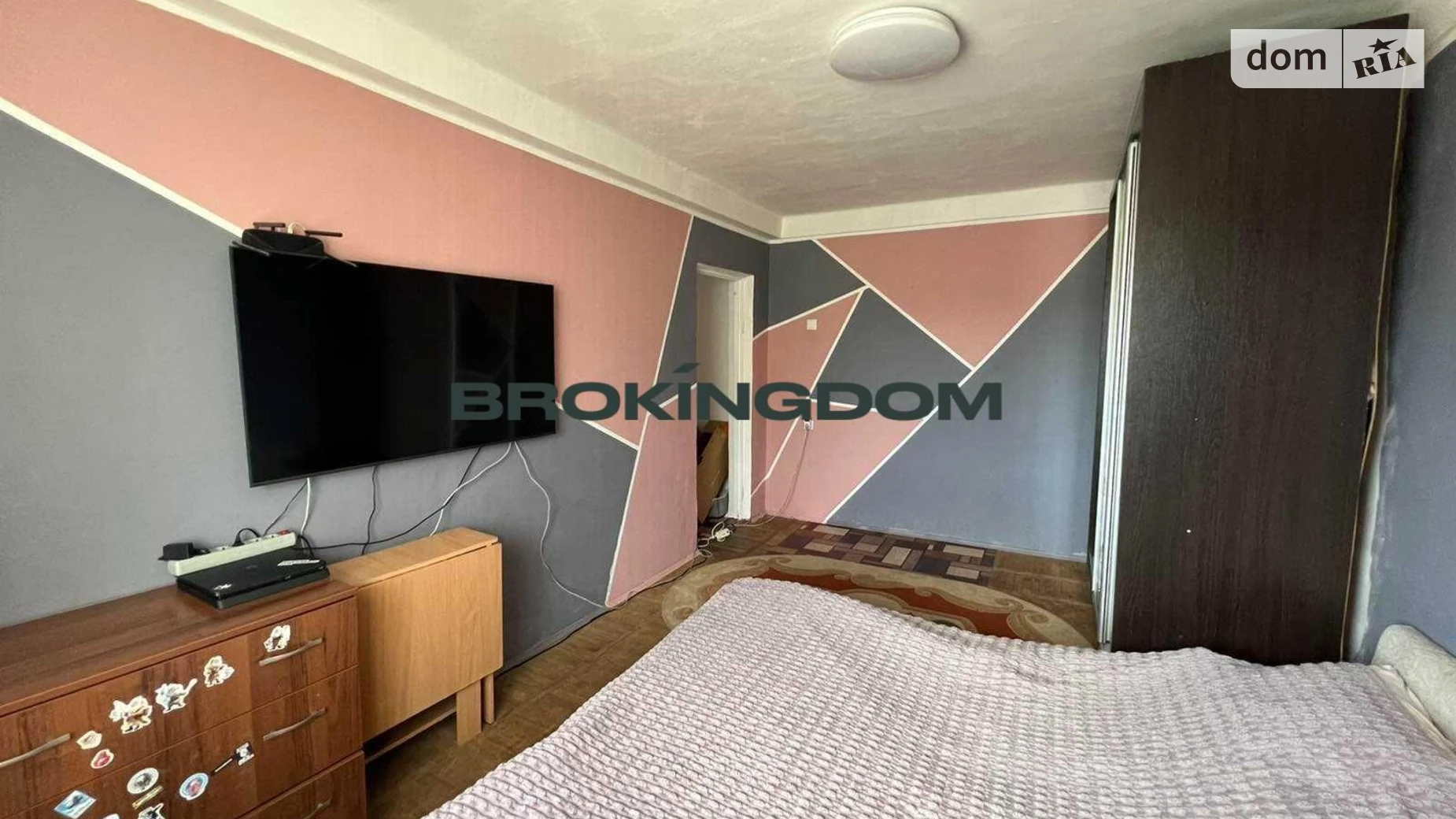 Продается 1-комнатная квартира 36 кв. м в Киеве, ул. Ореста Левицкого(Академика Курчатова), 3А - фото 2