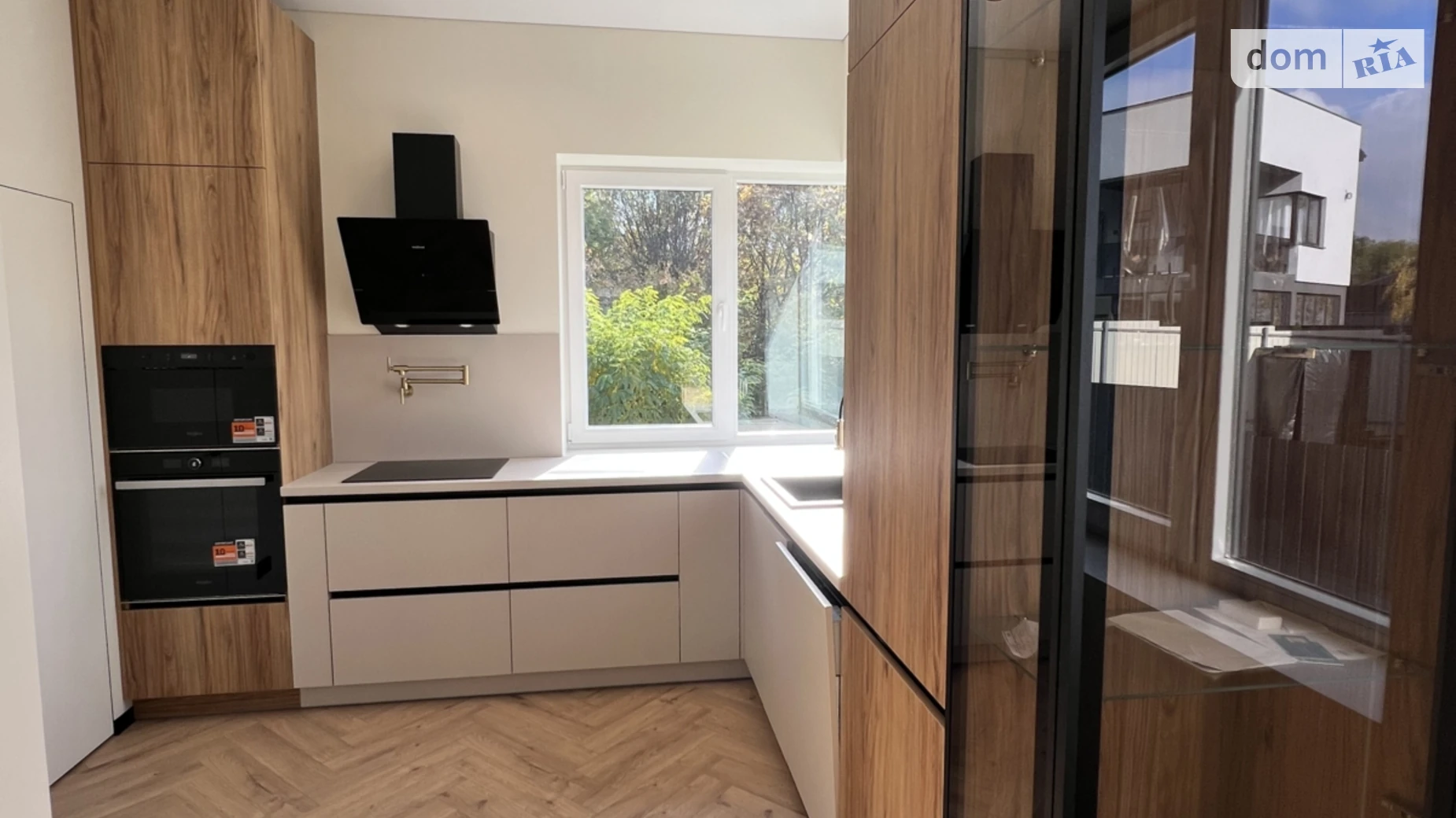 Продается одноэтажный дом 135 кв. м с балконом, цена: 220000 $ - фото 3