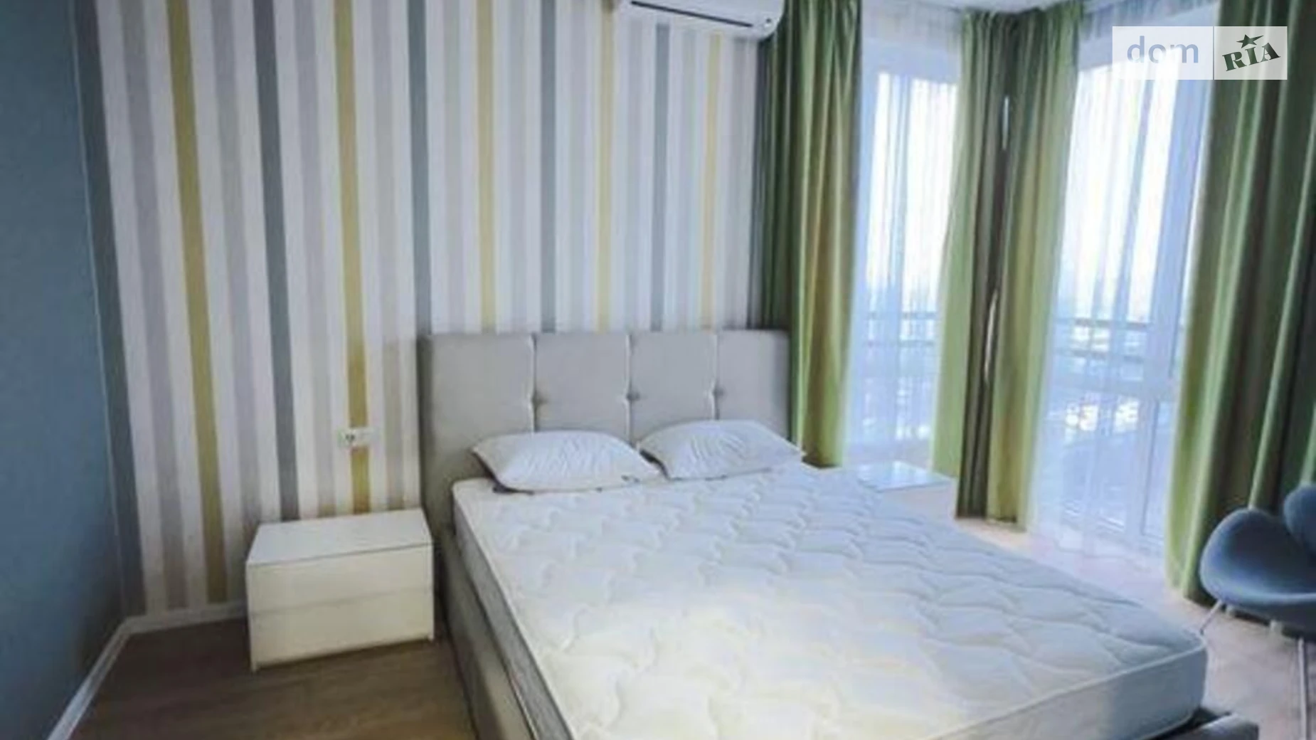 Продается 1-комнатная квартира 52.5 кв. м в Киеве, ул. Анатолия Петрицкого, 21А - фото 5