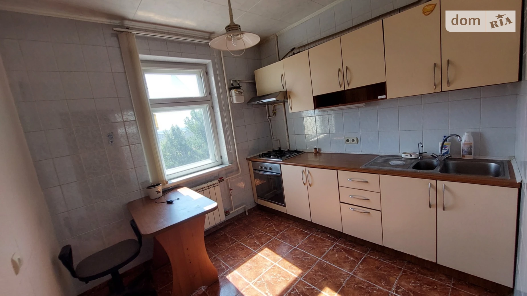 Продается 2-комнатная квартира 51 кв. м в Вышгороде, ул. Кургузова, 3Б - фото 2