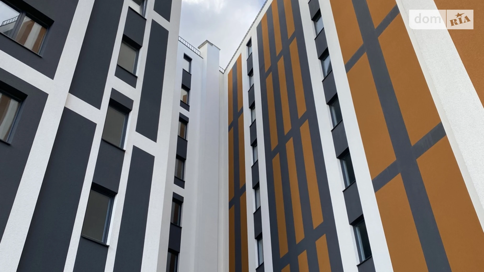 Продается 1-комнатная квартира 44 кв. м в Зарванцах, ул. Одесская - фото 2