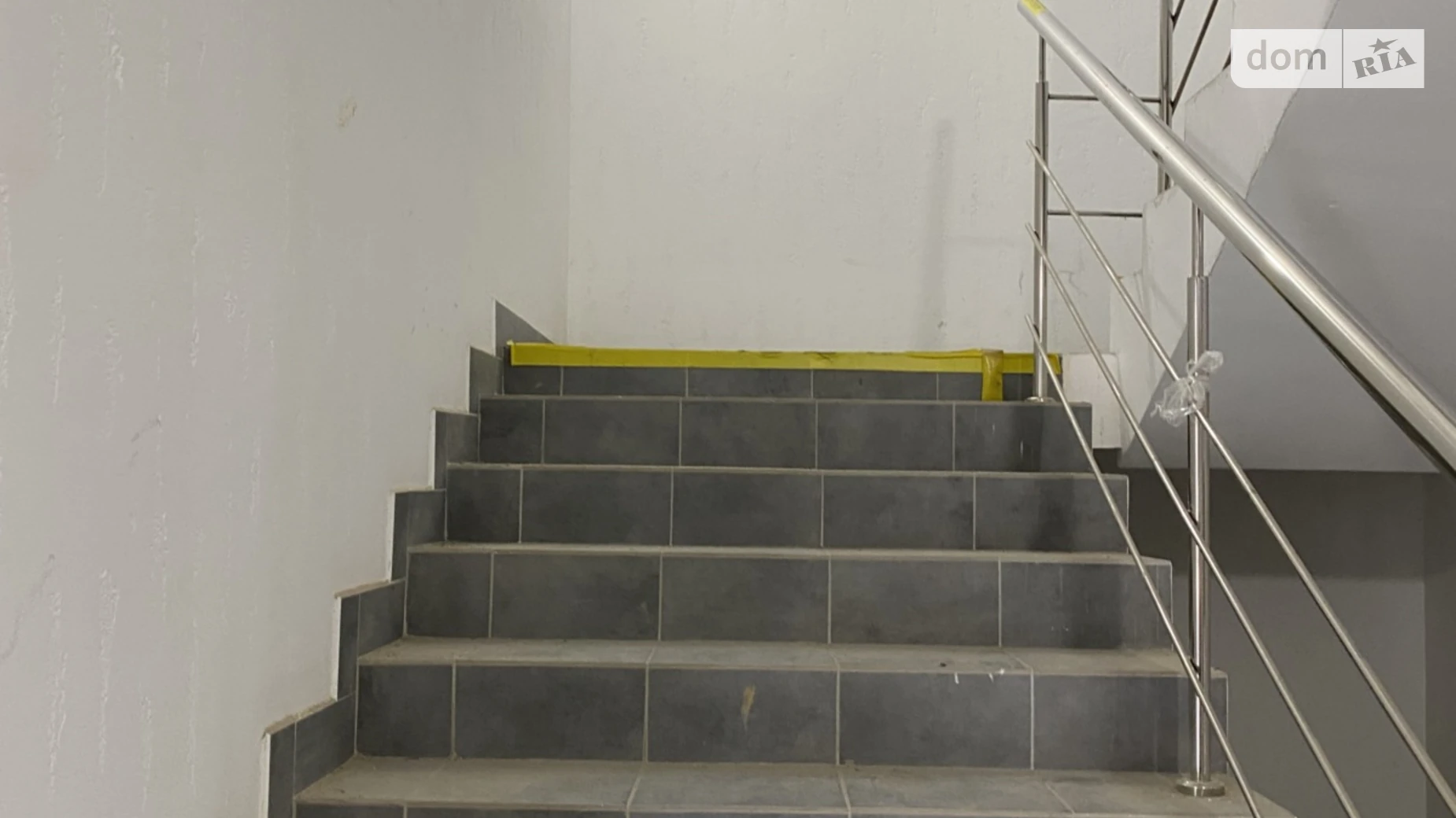 Продается 1-комнатная квартира 44 кв. м в Зарванцах, ул. Одесская - фото 4