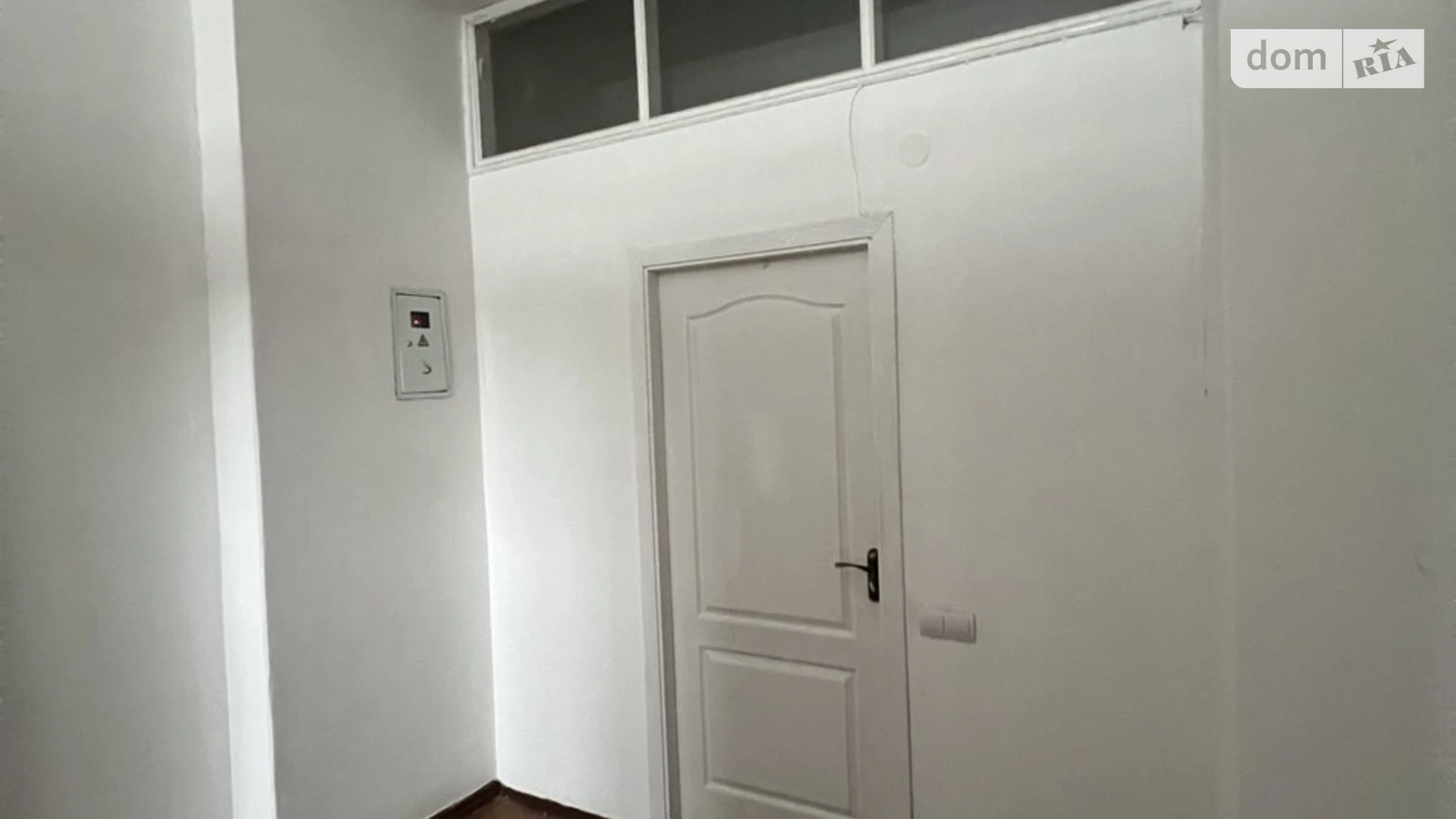 Сдается в аренду офис 18 кв. м в бизнес-центре, цена: 6930 грн - фото 3