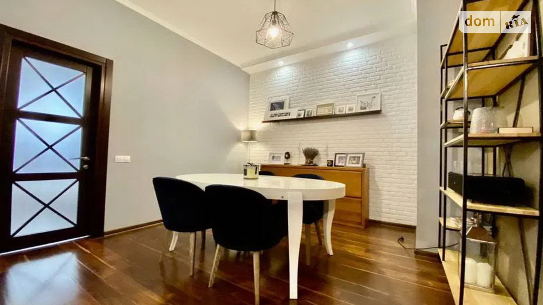 Продається 2-кімнатна квартира 70.2 кв. м у Одесі, плато Аркадійське(Гагарінське), 5А корпус 2 - фото 2