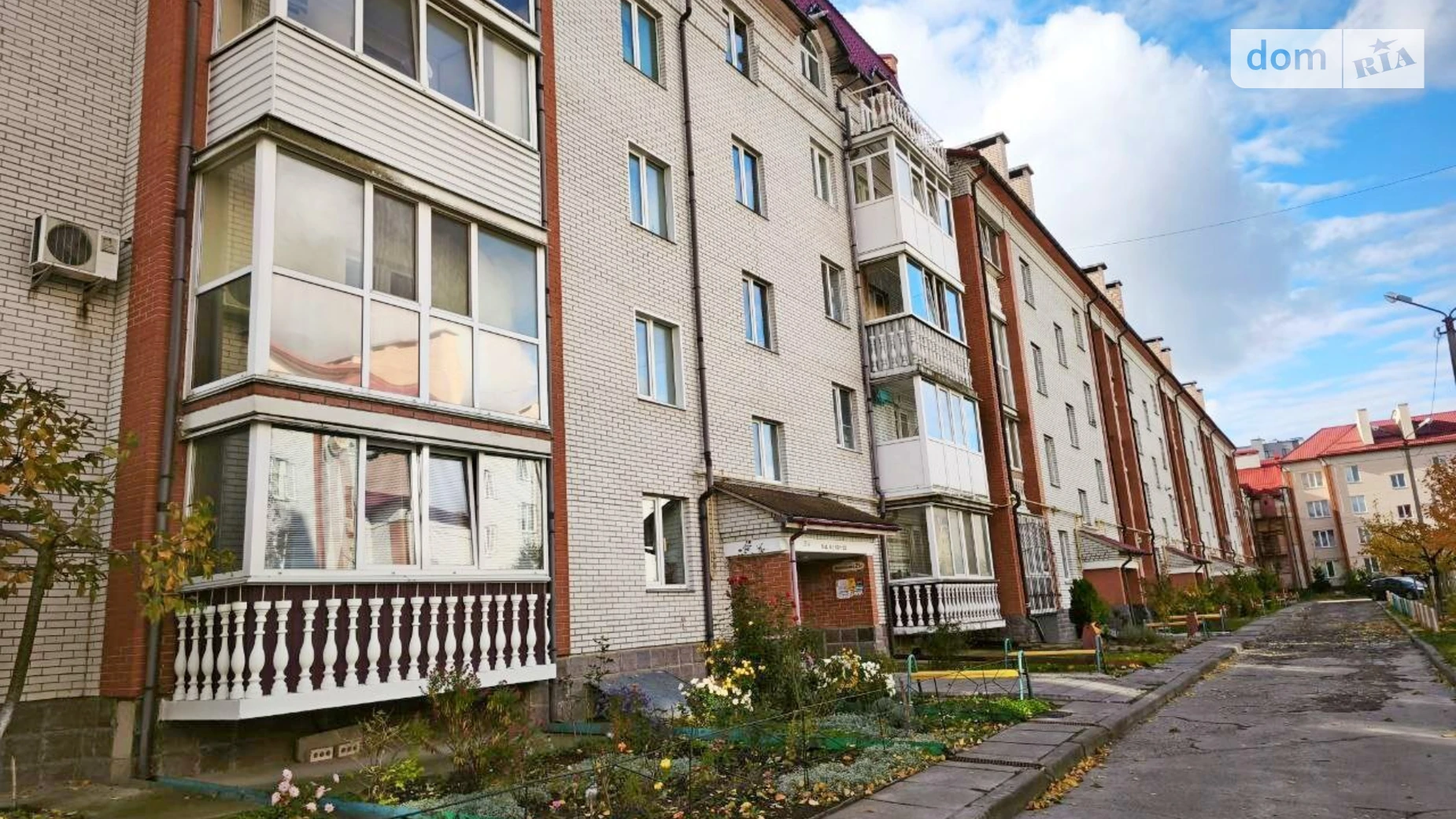 Продається 2-кімнатна квартира 56 кв. м у Чернігові, вул. Красносільського, 21А - фото 2