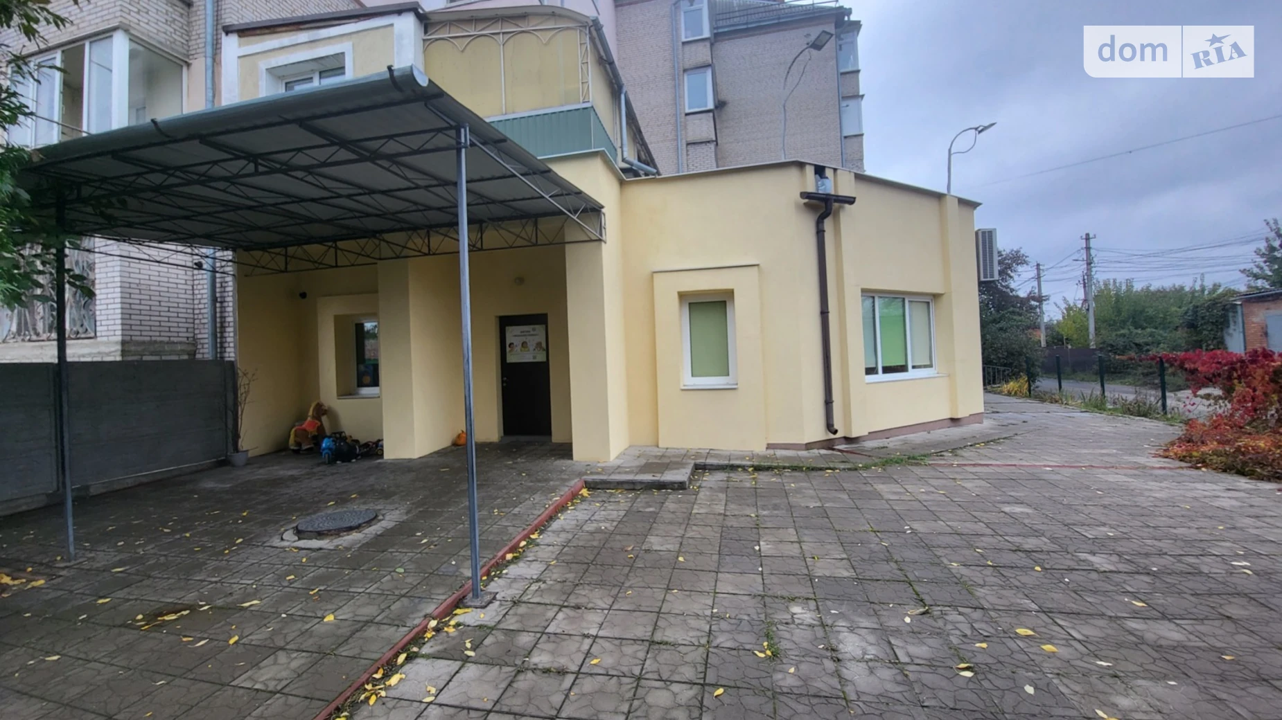 Сдается в аренду помещения свободного назначения 130 кв. м в 5-этажном здании, цена: 30000 грн - фото 2