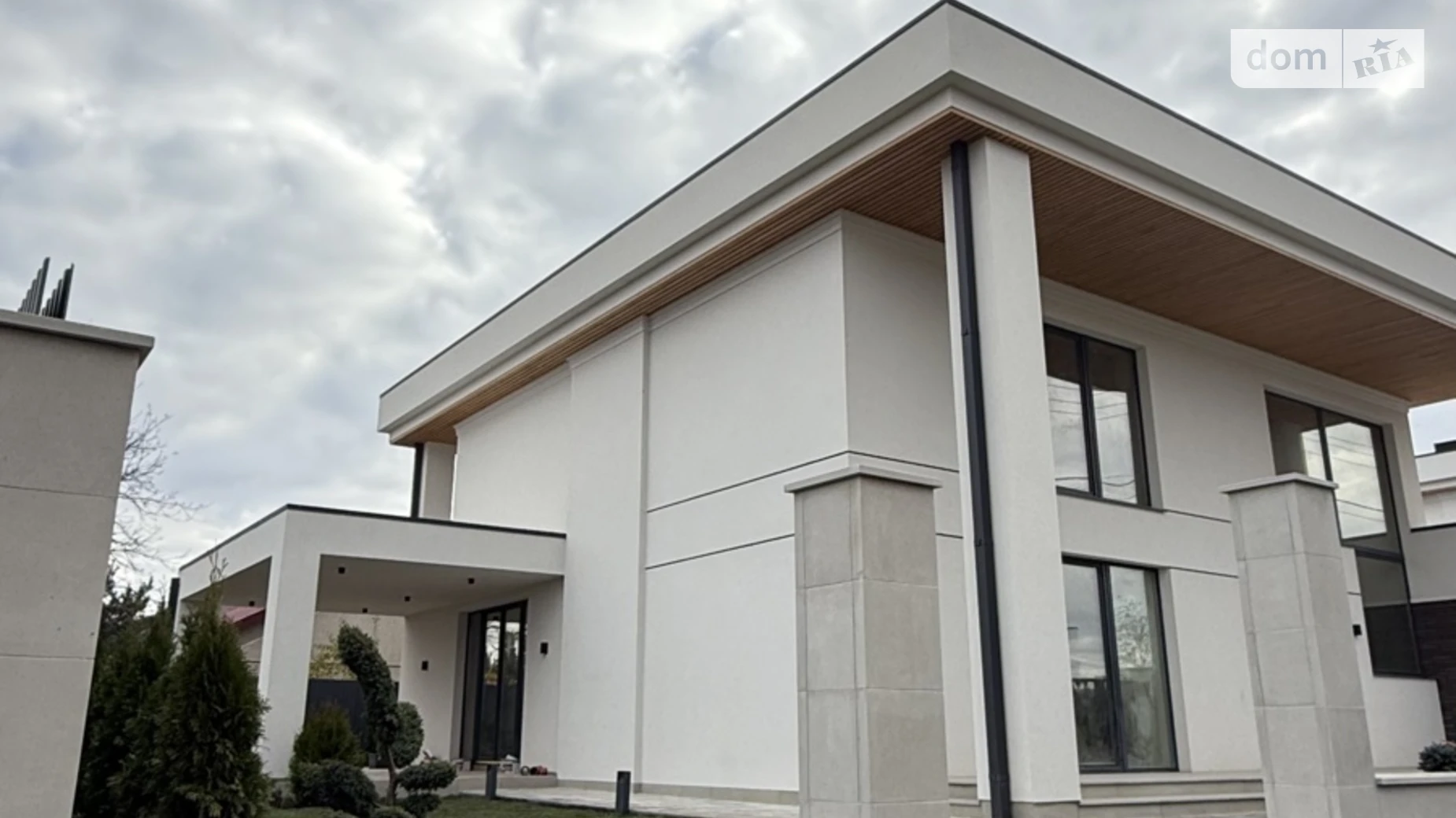 Продается дом на 2 этажа 240 кв. м с баней/сауной, цена: 300000 $ - фото 3