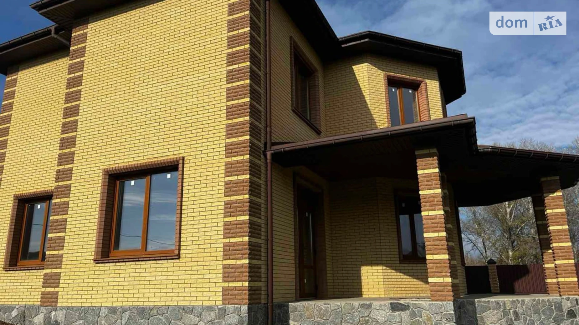 Продается дом на 2 этажа 227 кв. м с балконом, цена: 62500 $ - фото 2