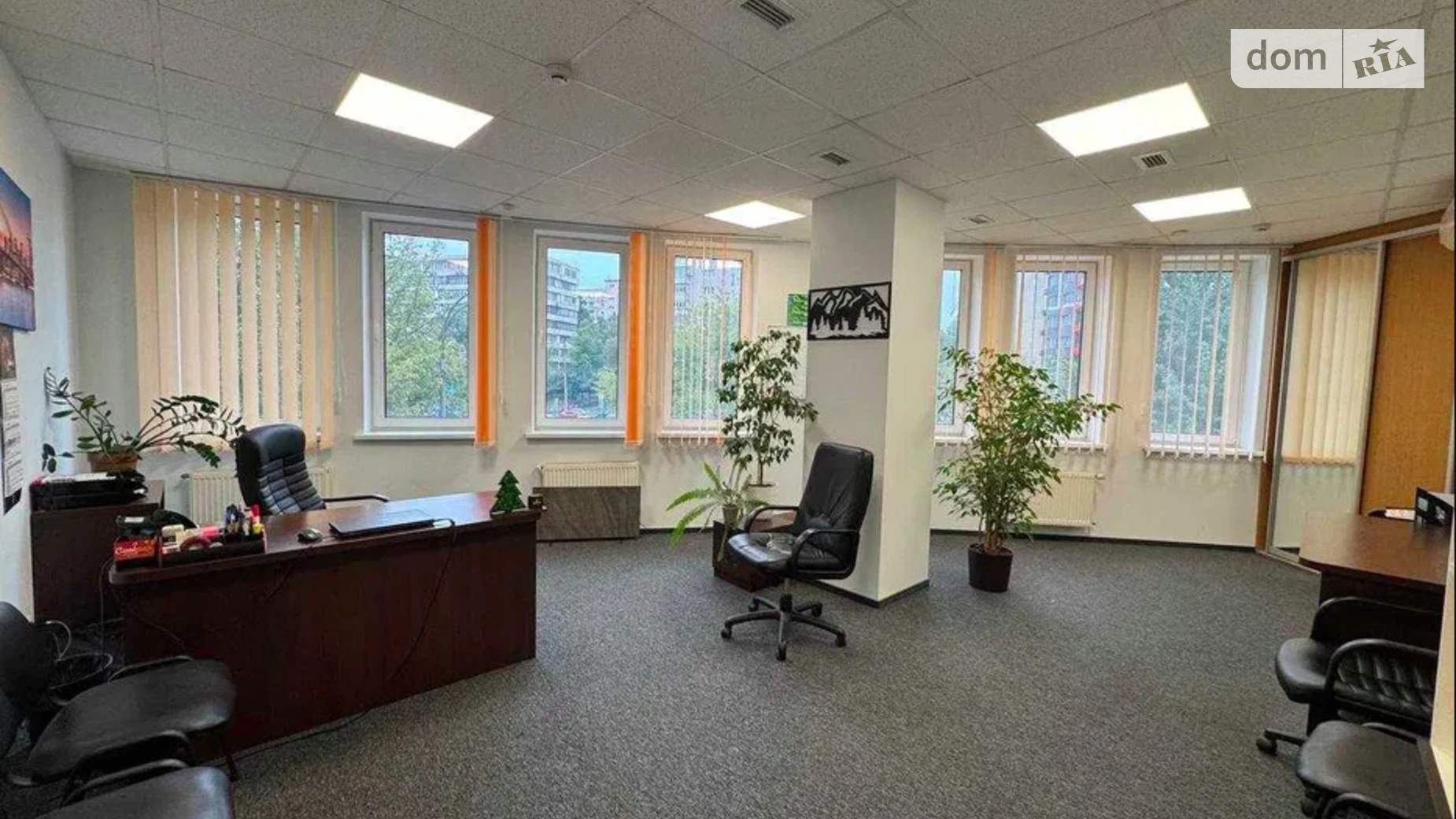 Сдается в аренду офис 309 кв. м в бизнес-центре, цена: 114330 грн - фото 4