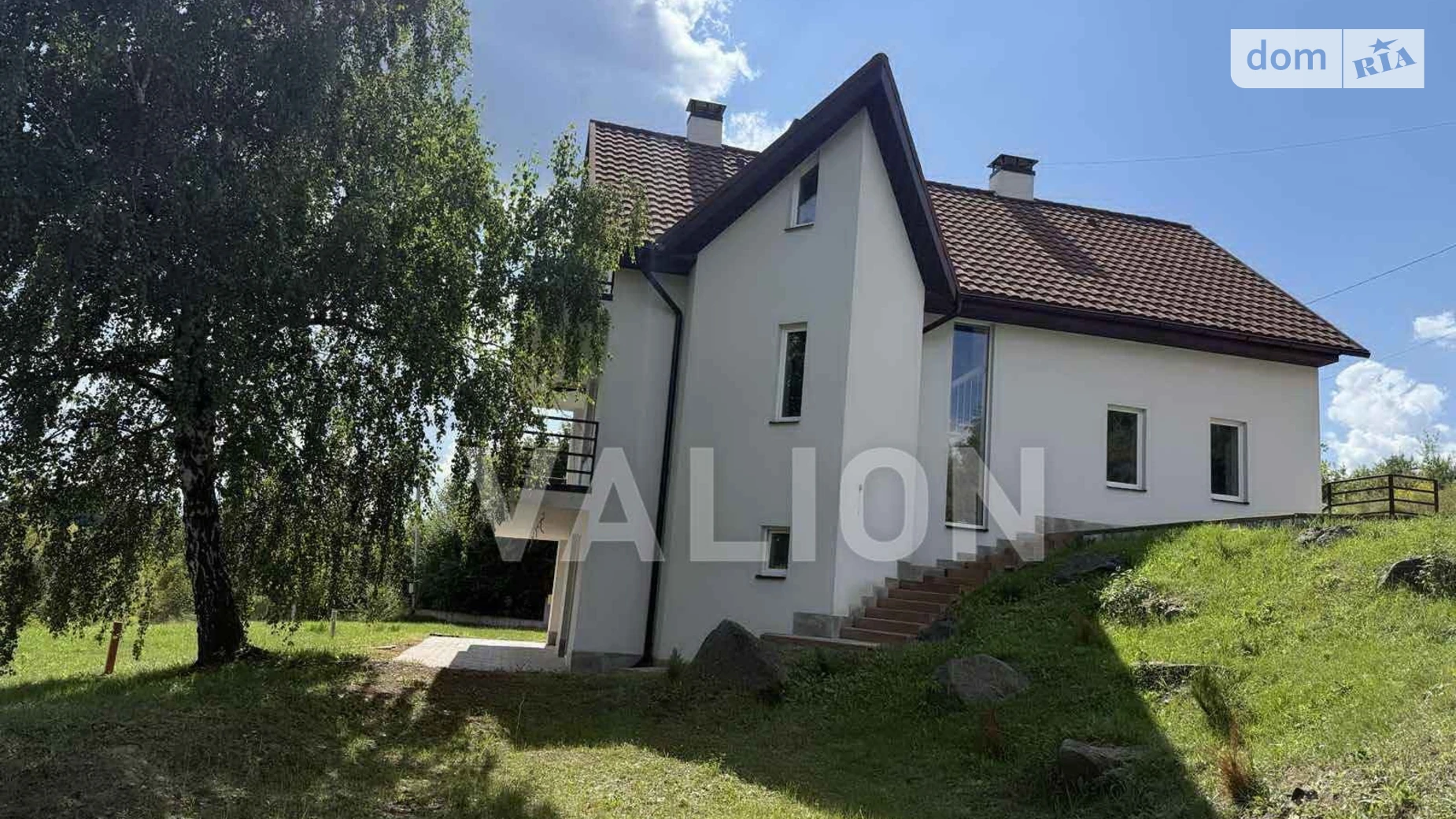 Продается дом на 2 этажа 248 кв. м с баней/сауной, цена: 400000 $ - фото 2