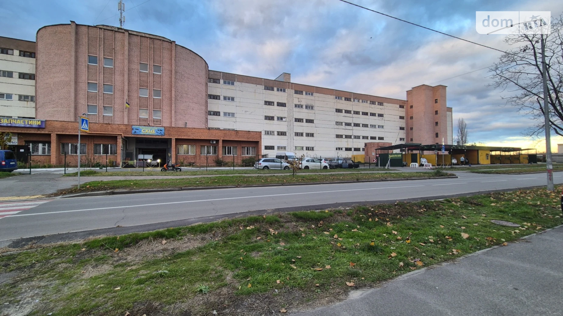 Продается место в гаражном кооперативе под легковое авто на 38.2 кв. м, цена: 19300 $ - фото 2