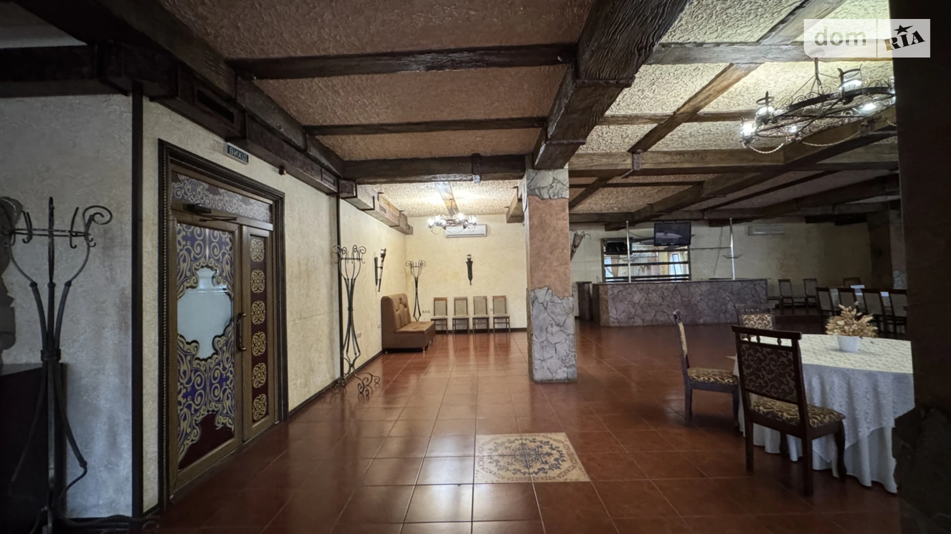 Сдается в аренду помещения свободного назначения 455.2 кв. м в 3-этажном здании, цена: 30000 грн - фото 3