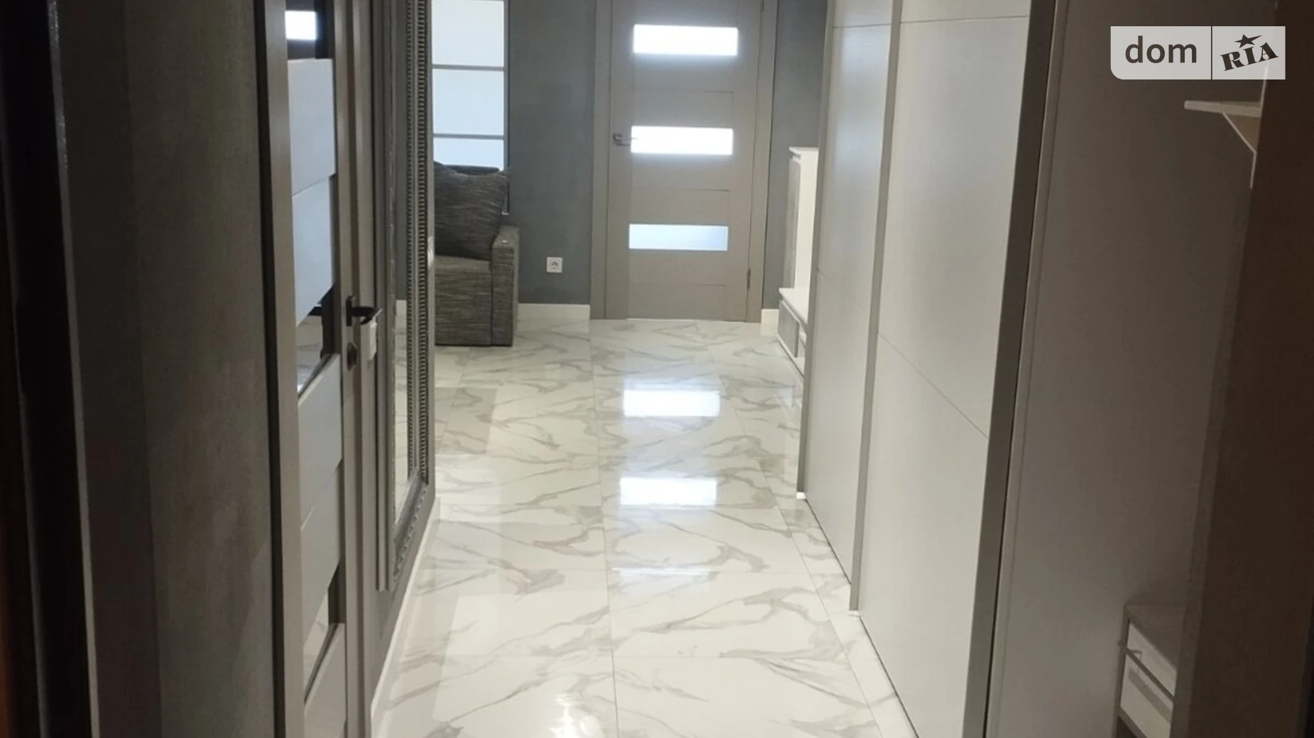 Продается 1-комнатная квартира 36 кв. м в Киеве, просп. Николая  Бажана, 17 - фото 2