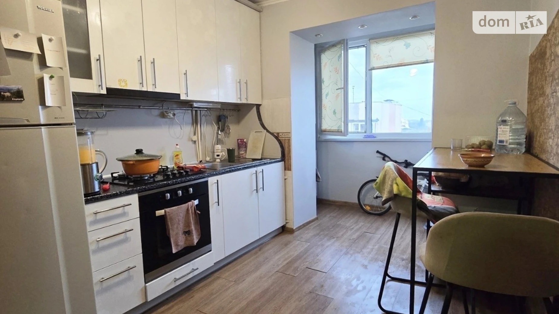 Сдается в аренду 2-комнатная квартира 57 кв. м в Черновцах, ул. Сергея Скальда(Комарова Владимира) - фото 2