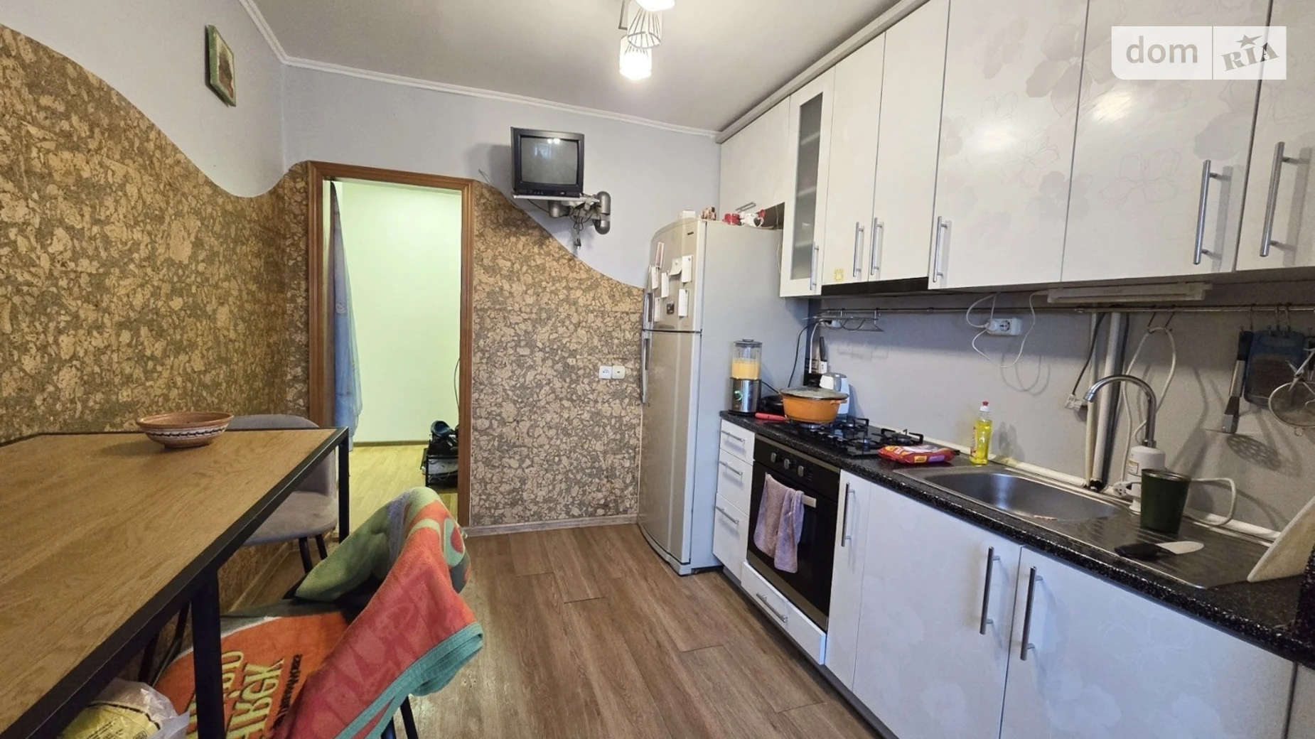 Сдается в аренду 2-комнатная квартира 57 кв. м в Черновцах, ул. Сергея Скальда(Комарова Владимира) - фото 3