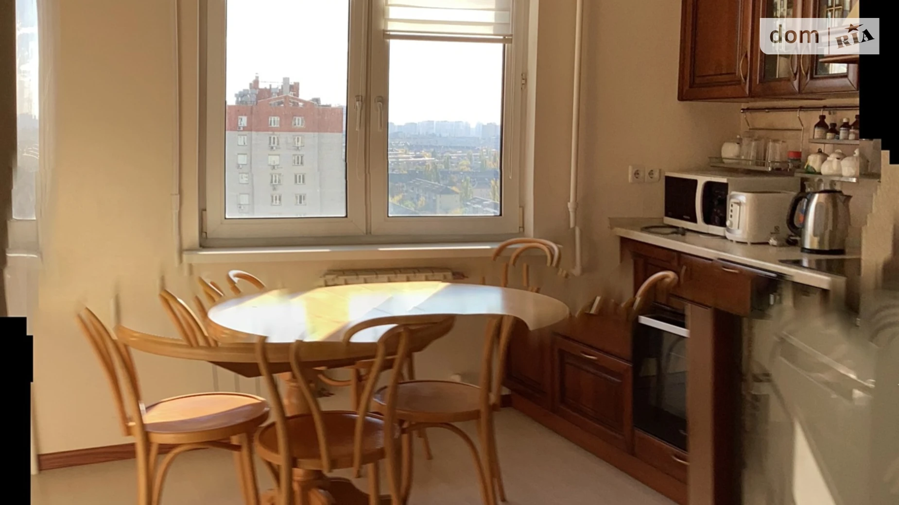 Продается 2-комнатная квартира 71.7 кв. м в Киеве, ул. Краковская, 13А - фото 2