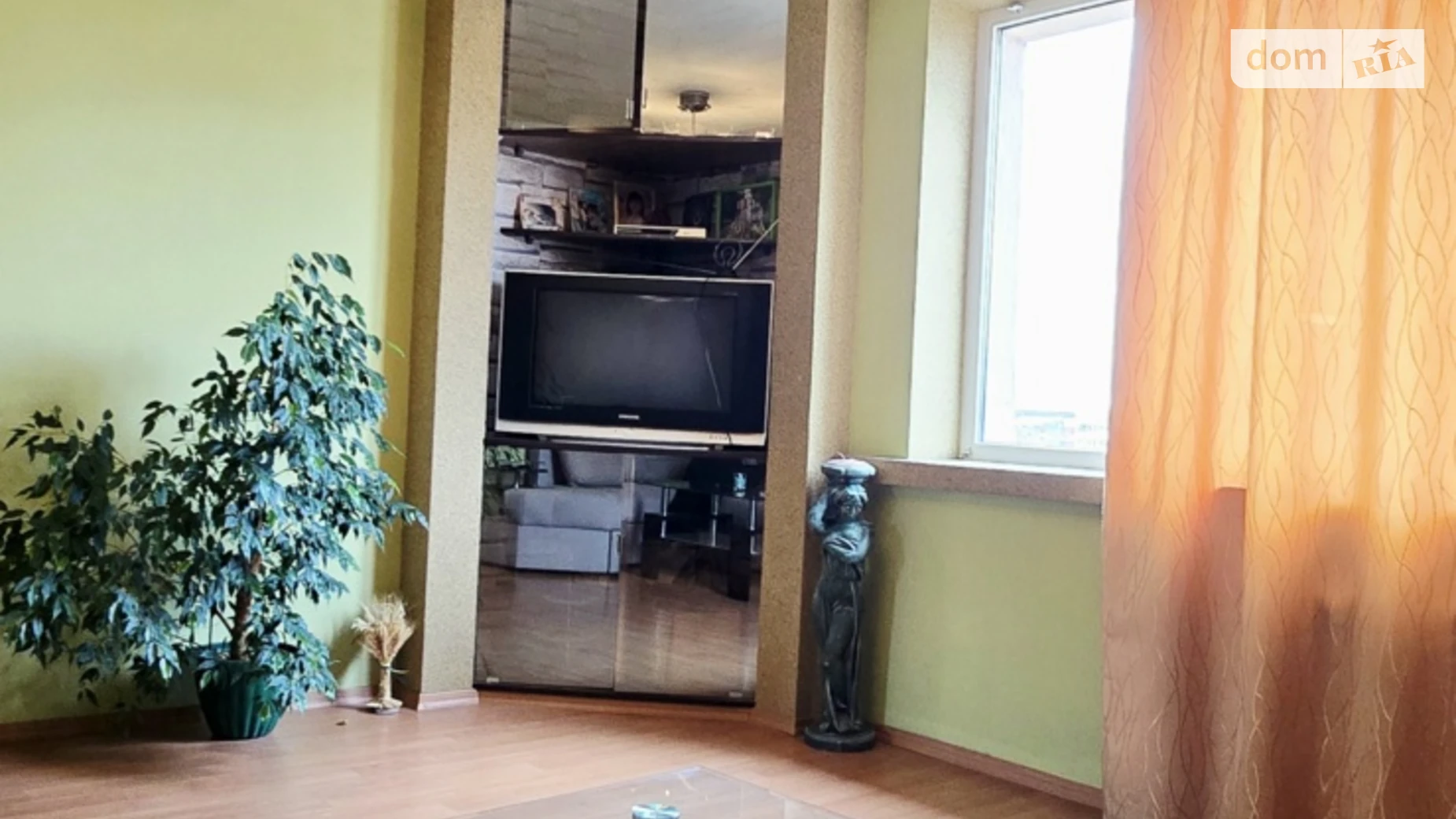 Продается 3-комнатная квартира 66 кв. м в Львове, ул. Довженко Александра, 3 - фото 2