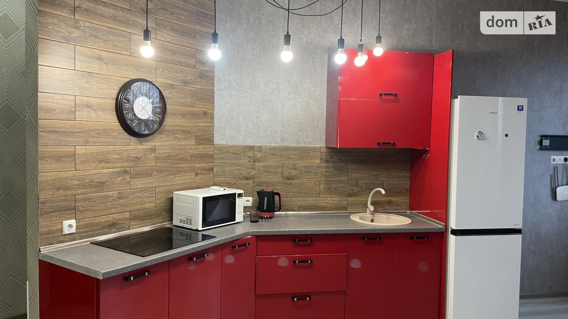 Продается 1-комнатная квартира 54 кв. м в Харькове, ул. Клочковская, 117 - фото 2