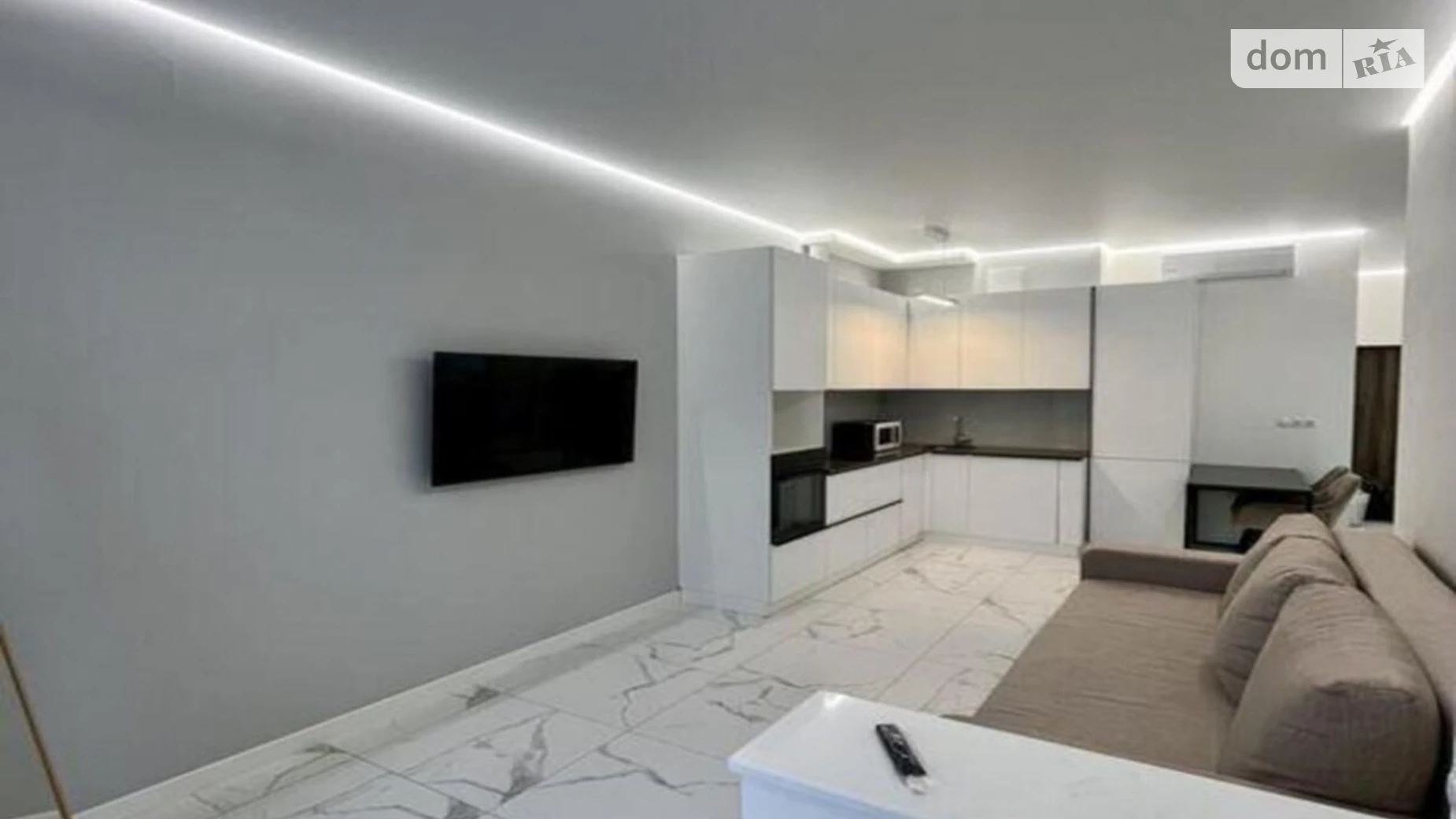 Продається 1-кімнатна квартира 54.5 кв. м у Києві, вул. Микільсько-Слобідська, 3А - фото 2