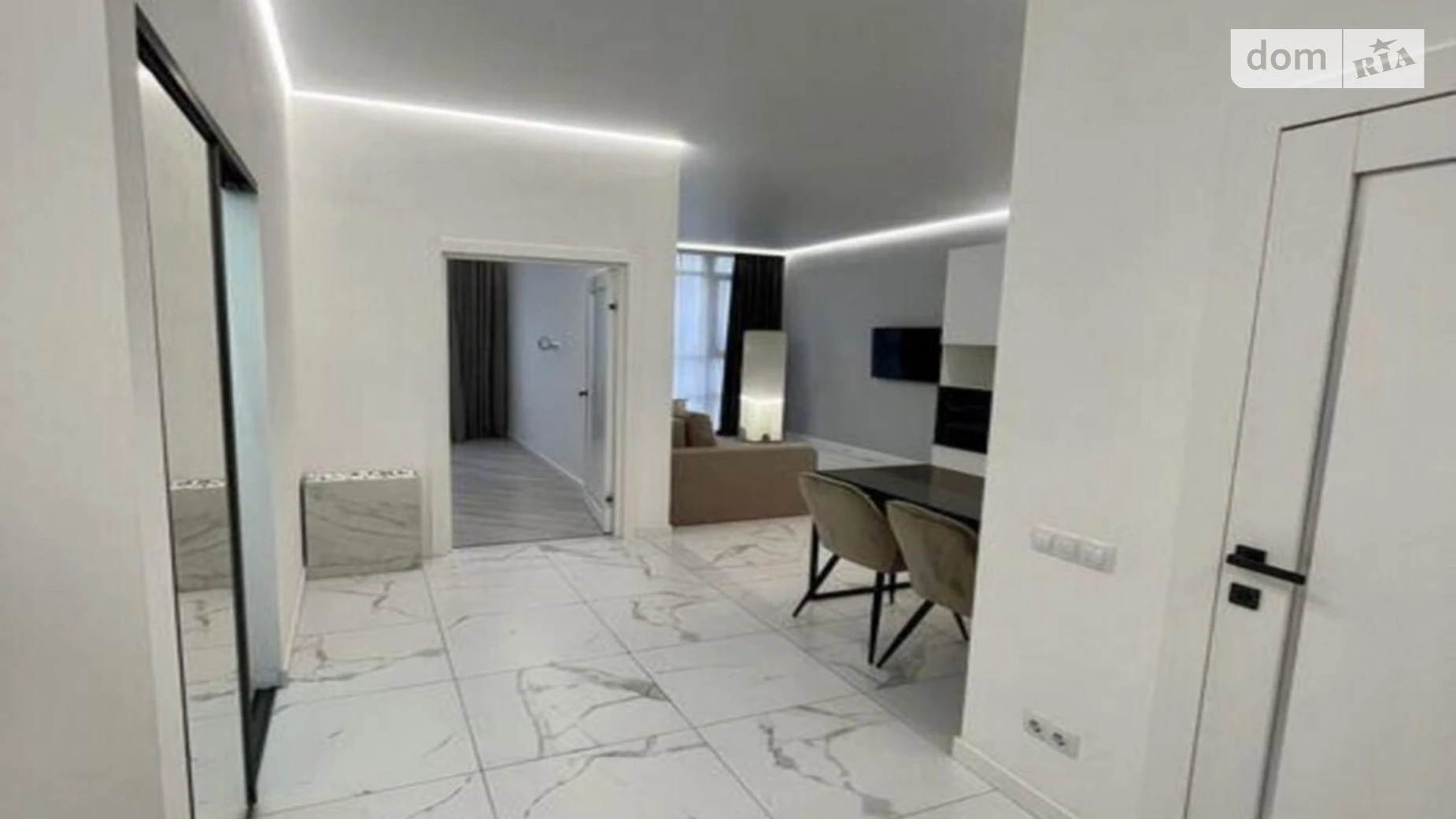 Продається 1-кімнатна квартира 54.5 кв. м у Києві, вул. Микільсько-Слобідська, 3А - фото 4