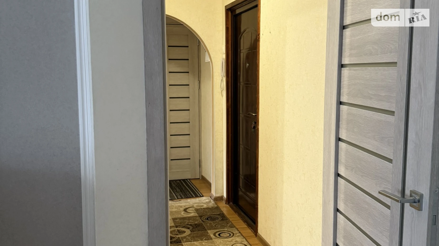 2-кімнатна квартира 42 кв. м у Тернополі, вул. Бережанська, 3 - фото 5