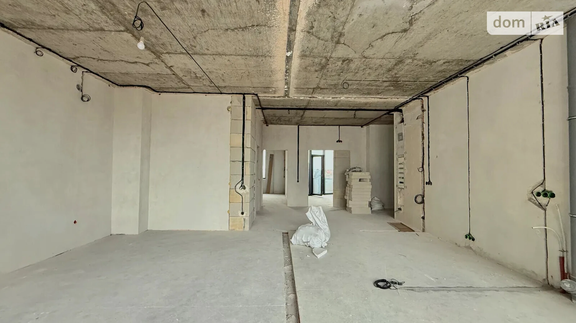 Продается 2-комнатная квартира 100 кв. м в Ивано-Франковске, ул. Гетьмана Ивана Мазепы, 138 - фото 5