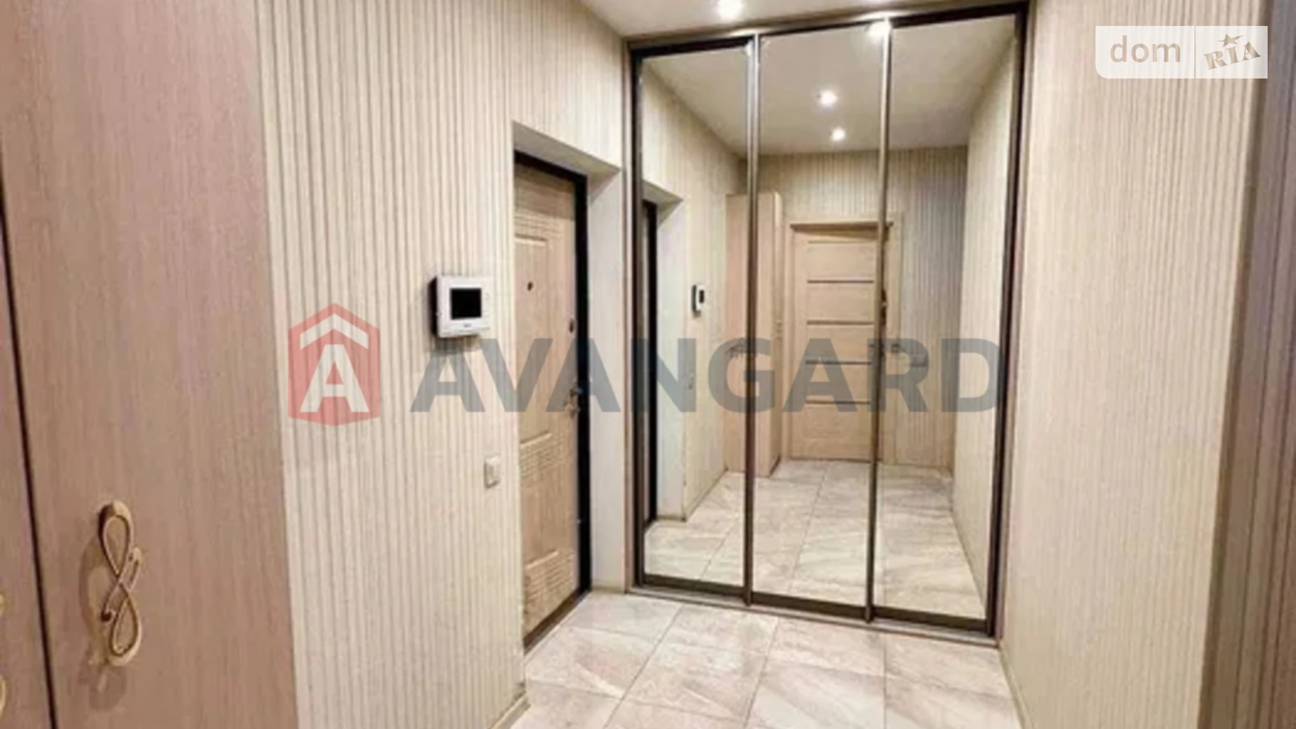 Продається 1-кімнатна квартира 56.4 кв. м у Києві, вул. Ахматової Анни, 30 - фото 4