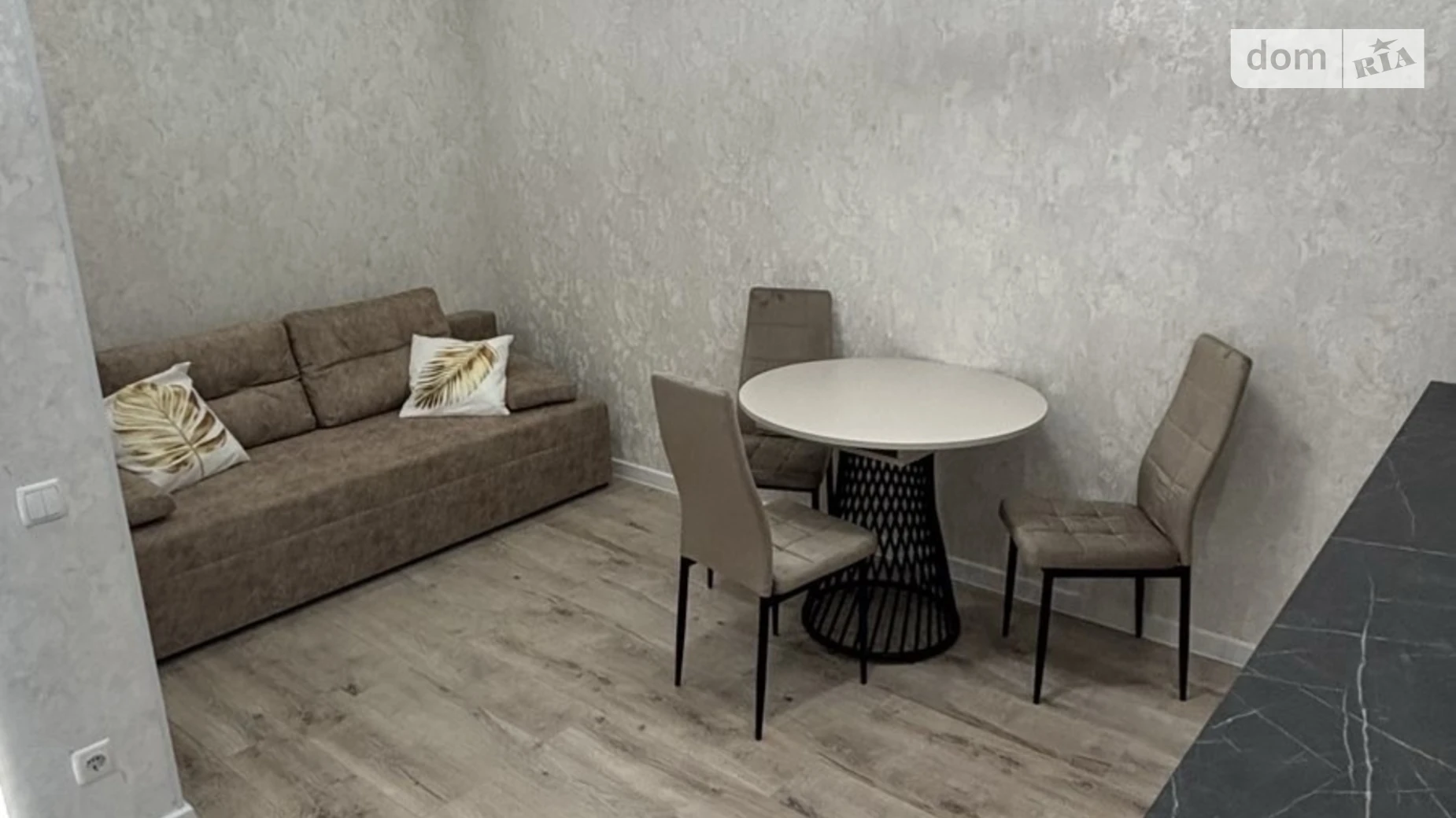 Продается 2-комнатная квартира 43.5 кв. м в Лиманке, ул. Жемчужная - фото 2