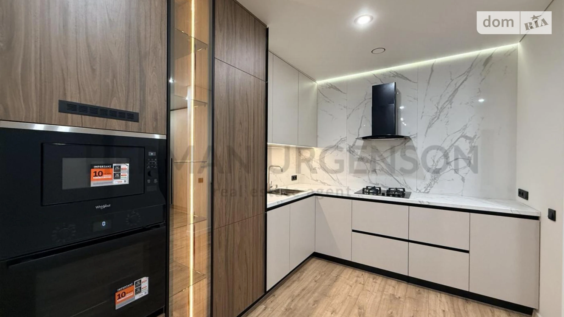 Продается 1-комнатная квартира 47 кв. м в Ужгороде, цена: 95000 $ - фото 3