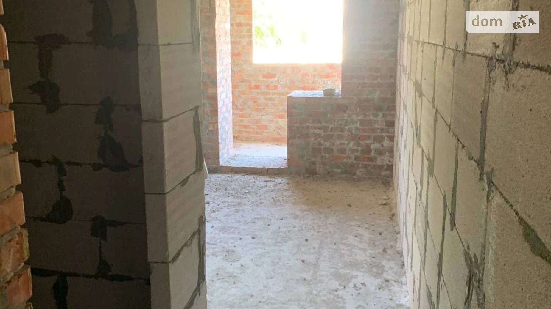 3-комнатная квартира 80 кв. м в Тернополе, ул. Галицкая - фото 2