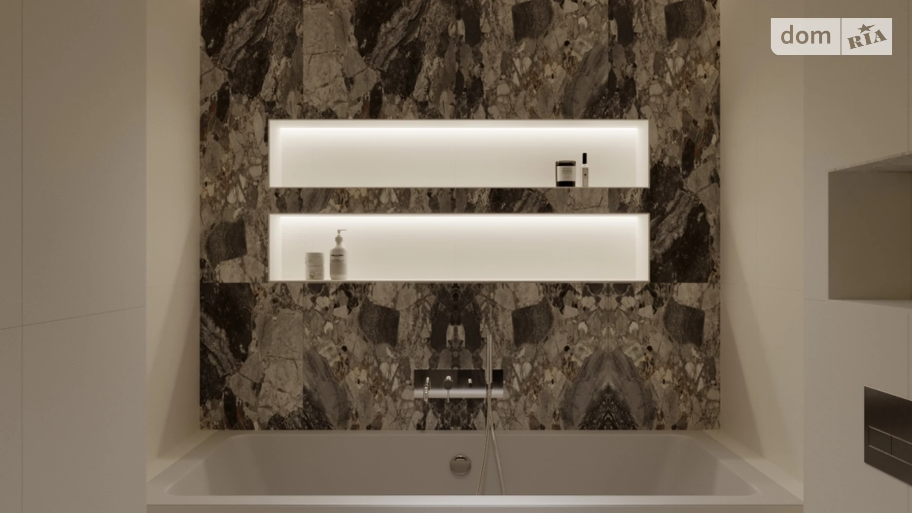 Продается 3-комнатная квартира 120 кв. м в Ивано-Франковске, ул. Гетьмана Ивана Мазепы, 160А - фото 5